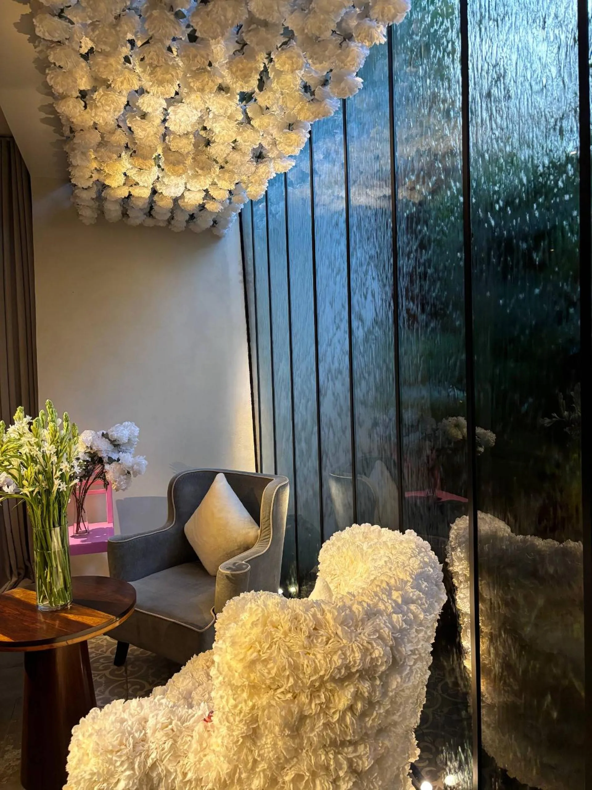 Seating area in Jaya House River Park Hotel