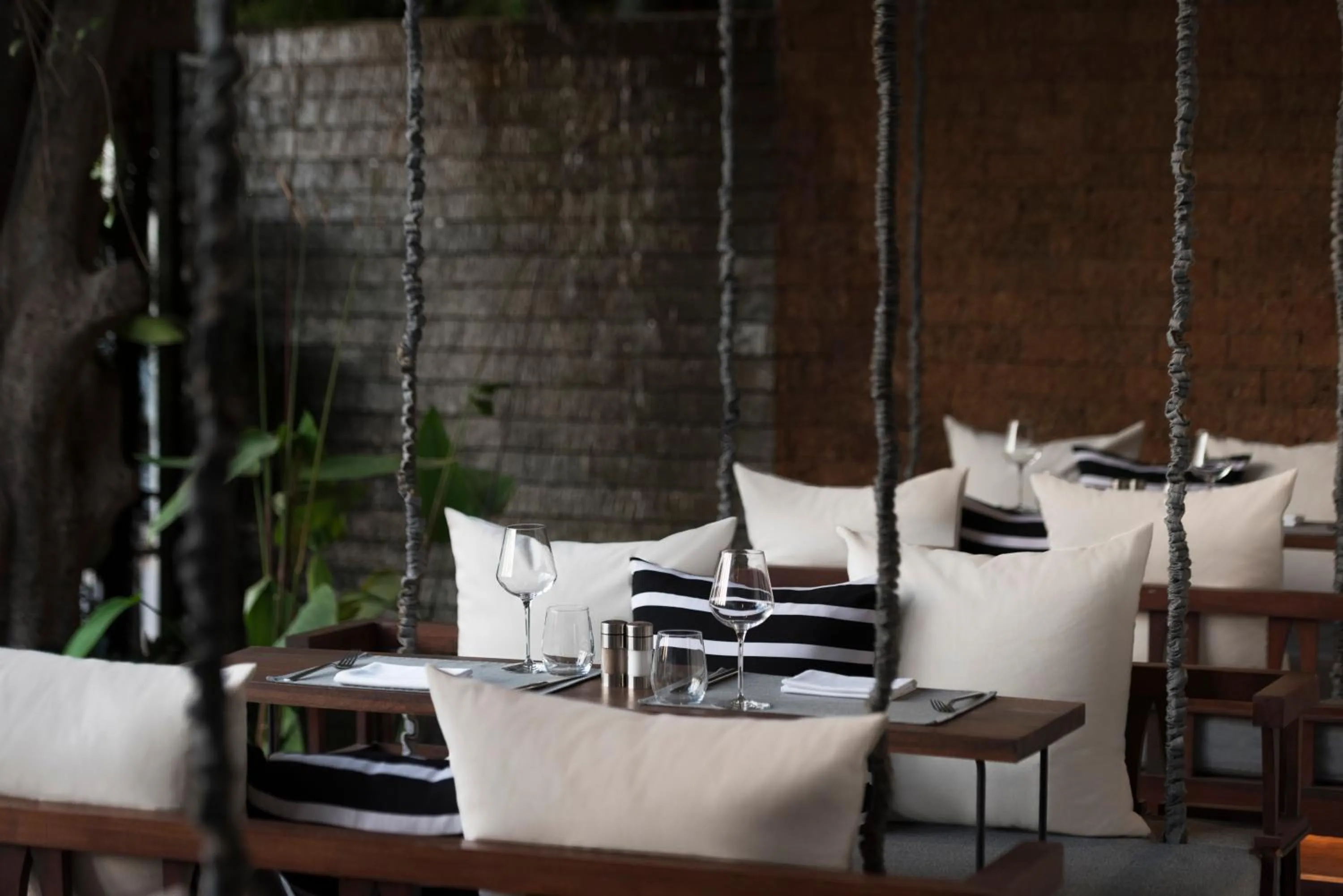 Restaurant/places to eat in Jaya House River Park Hotel