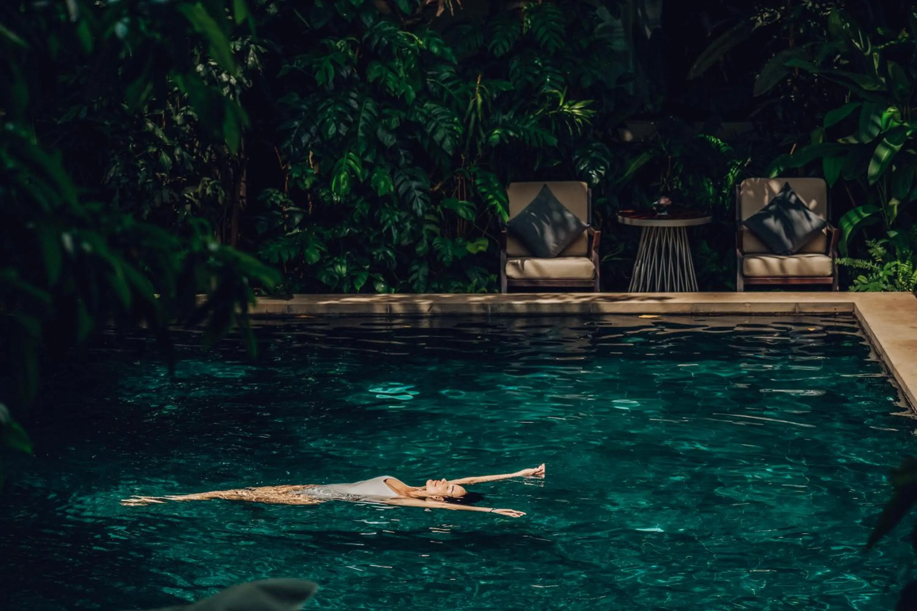 Swimming pool in Jaya House River Park Hotel
