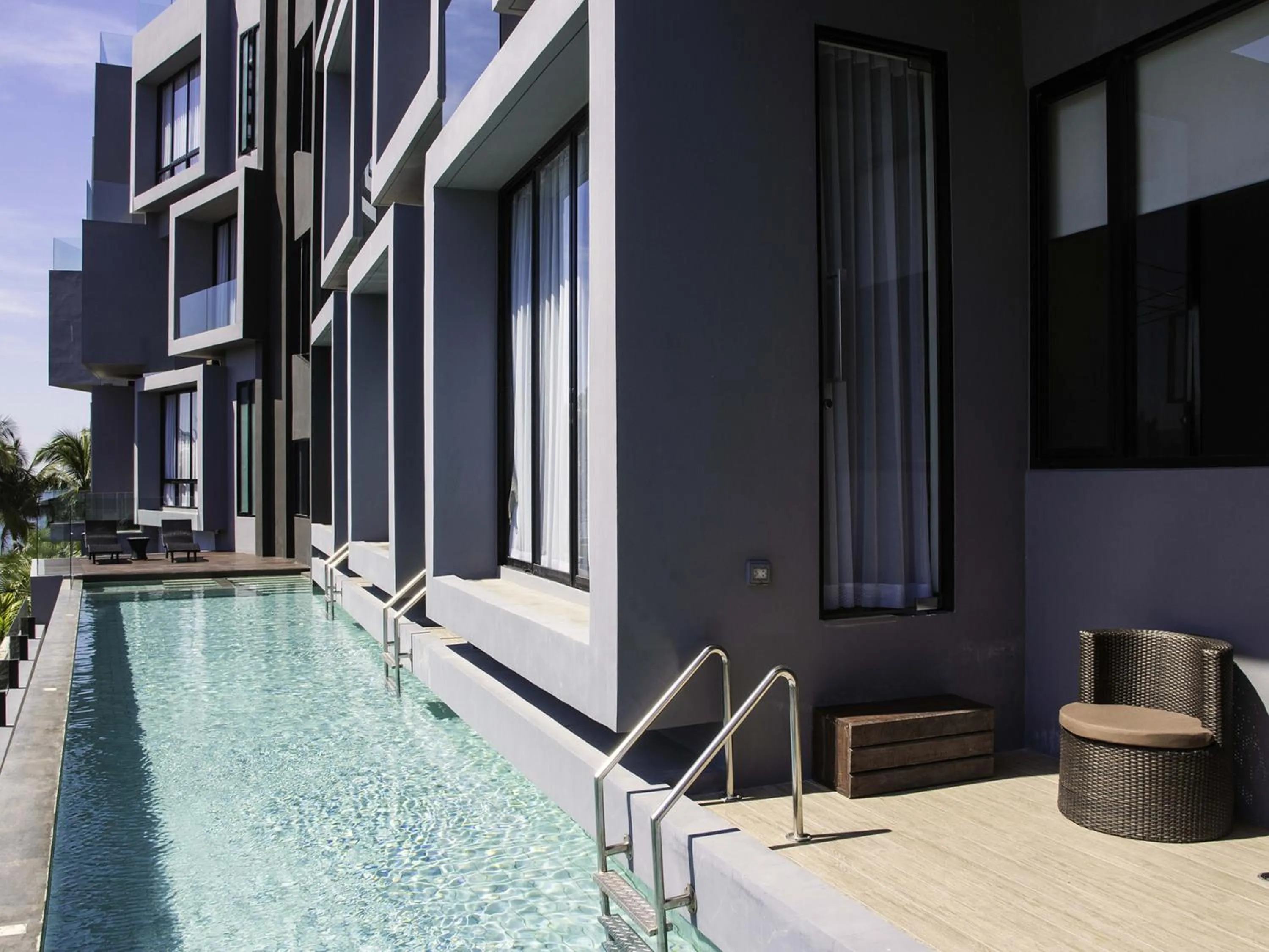 Pool view in Kalm Bangsaen Hotel