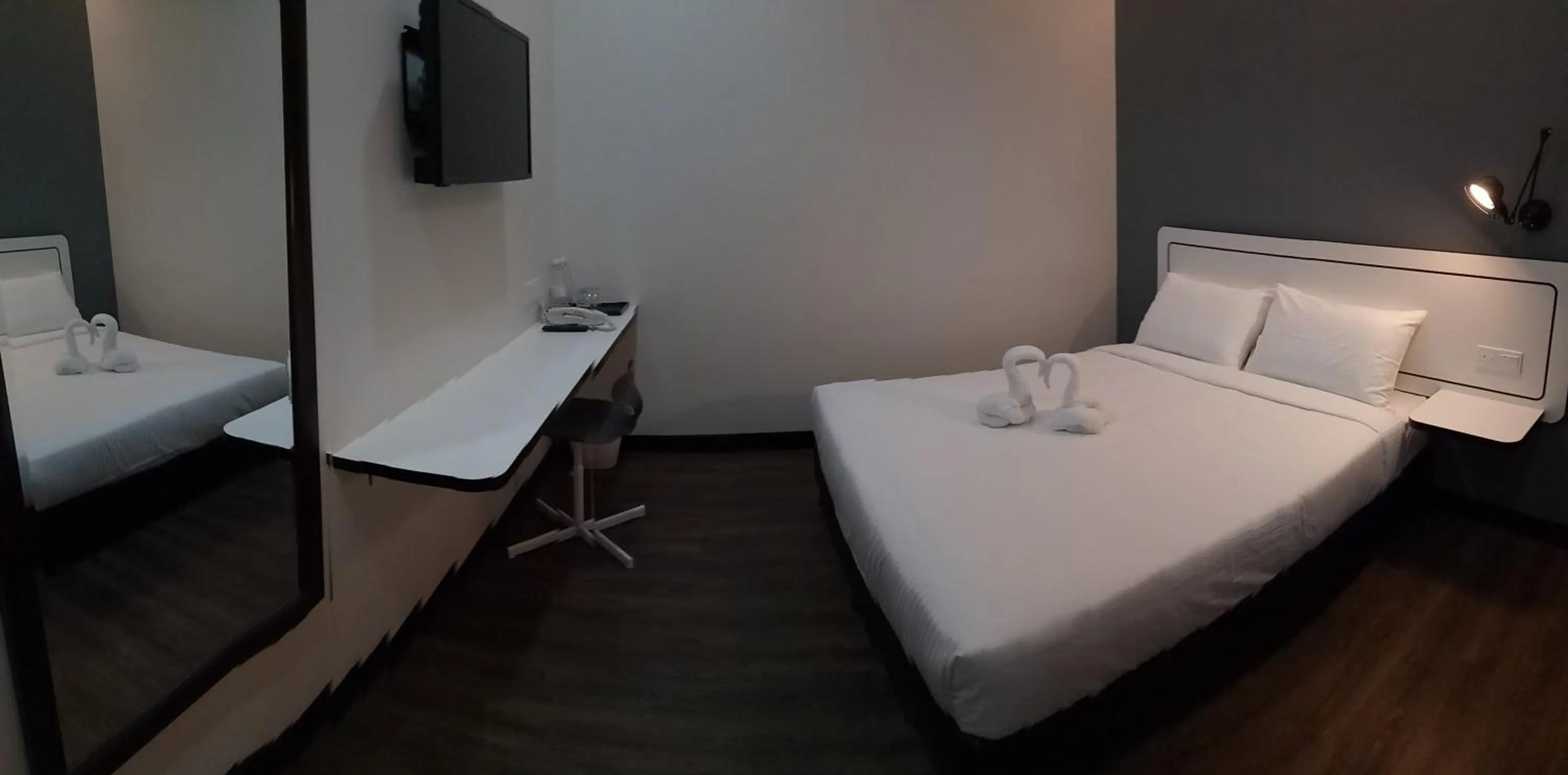 Bed in NueVo Boutique Hotel, Kota Kemuning, Shah Alam