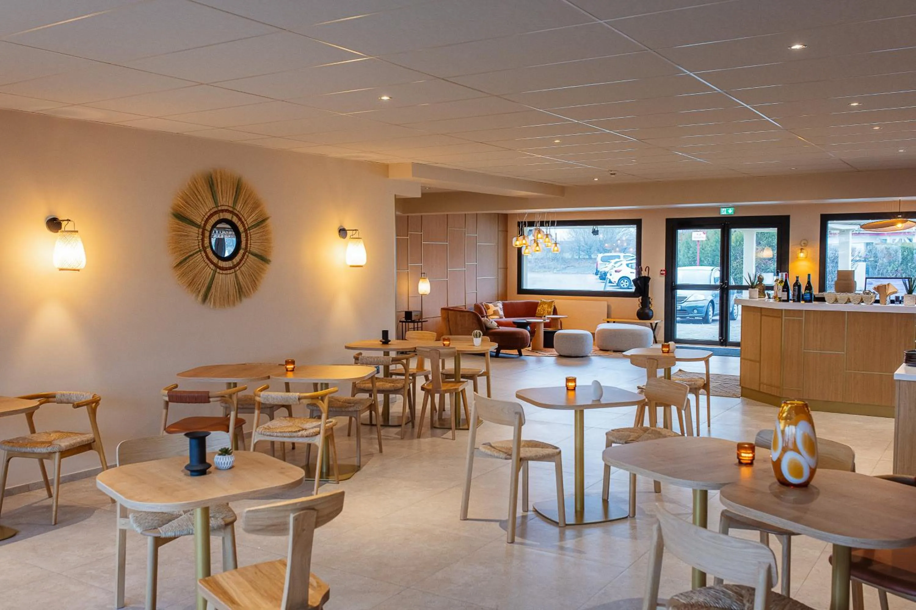 Restaurant/places to eat in B Hotel Troyes Aéroport