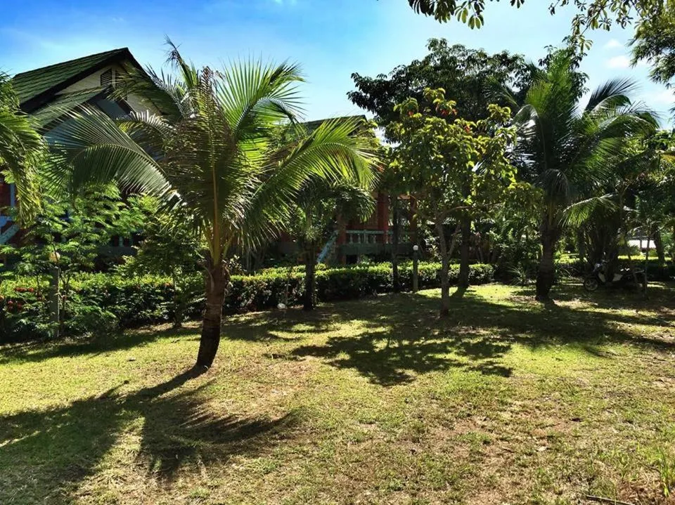 Garden in Lanta Queen Resort