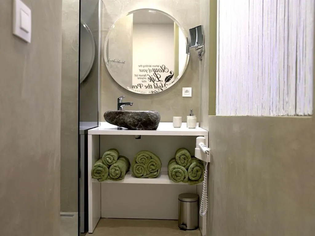 Bathroom in B&B Be In Brussels