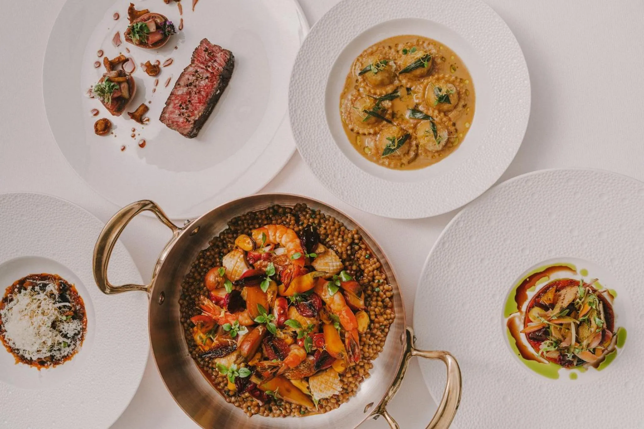 Restaurant/places to eat in Holiday Inn Express & Suites Ghent by IHG