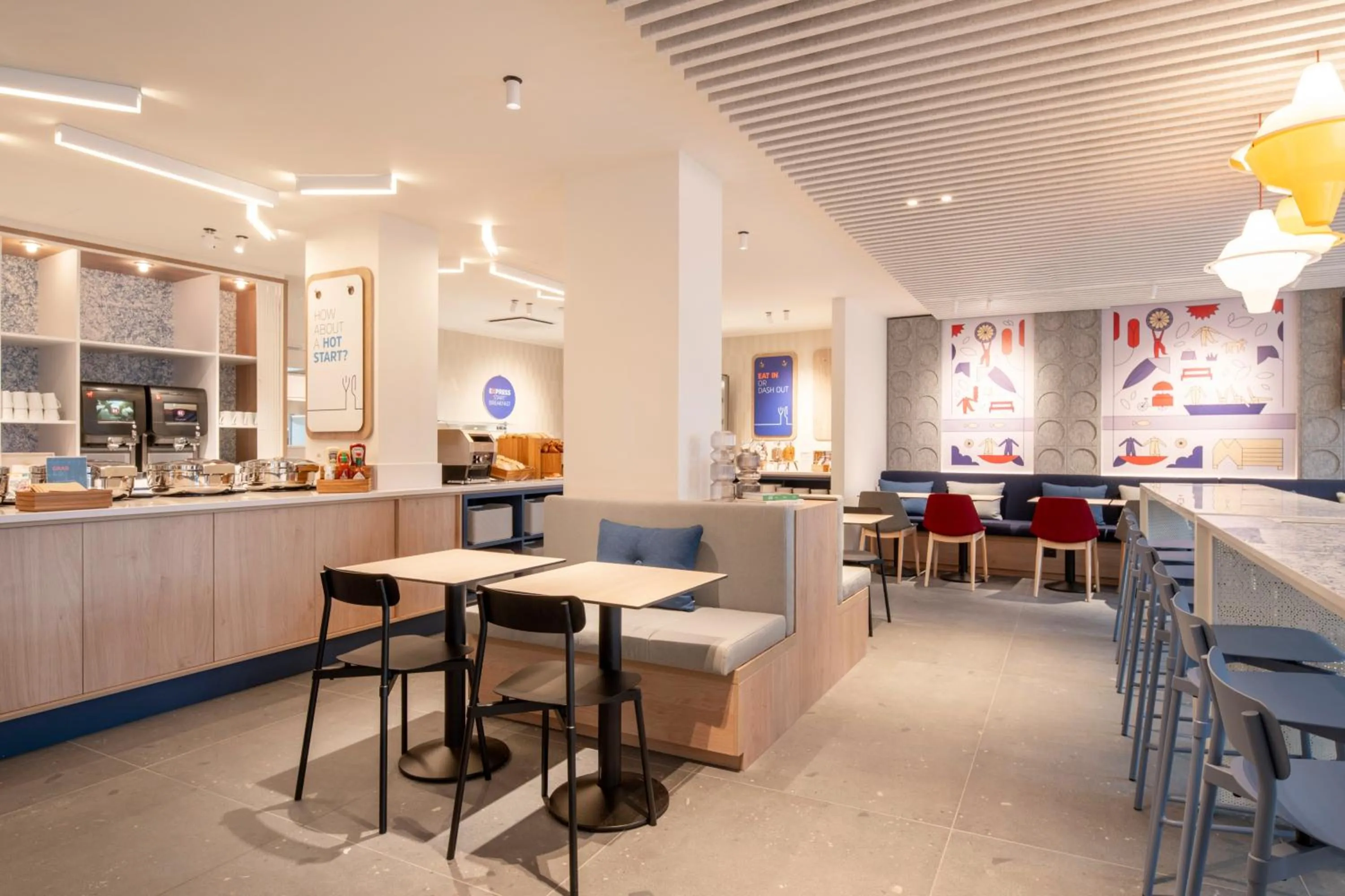 Breakfast in Holiday Inn Express & Suites Ghent by IHG