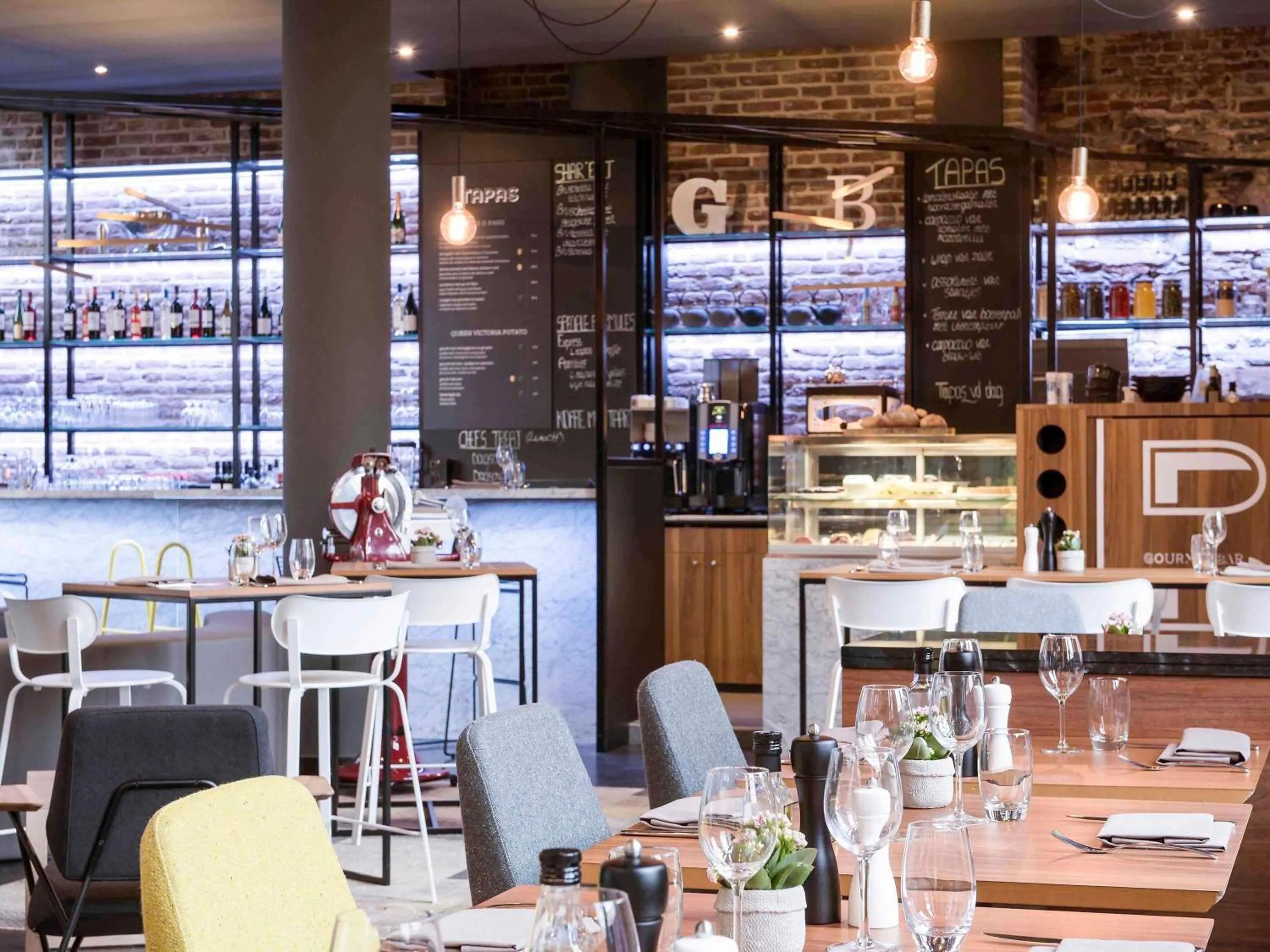 Restaurant/places to eat in Novotel Gent Centrum