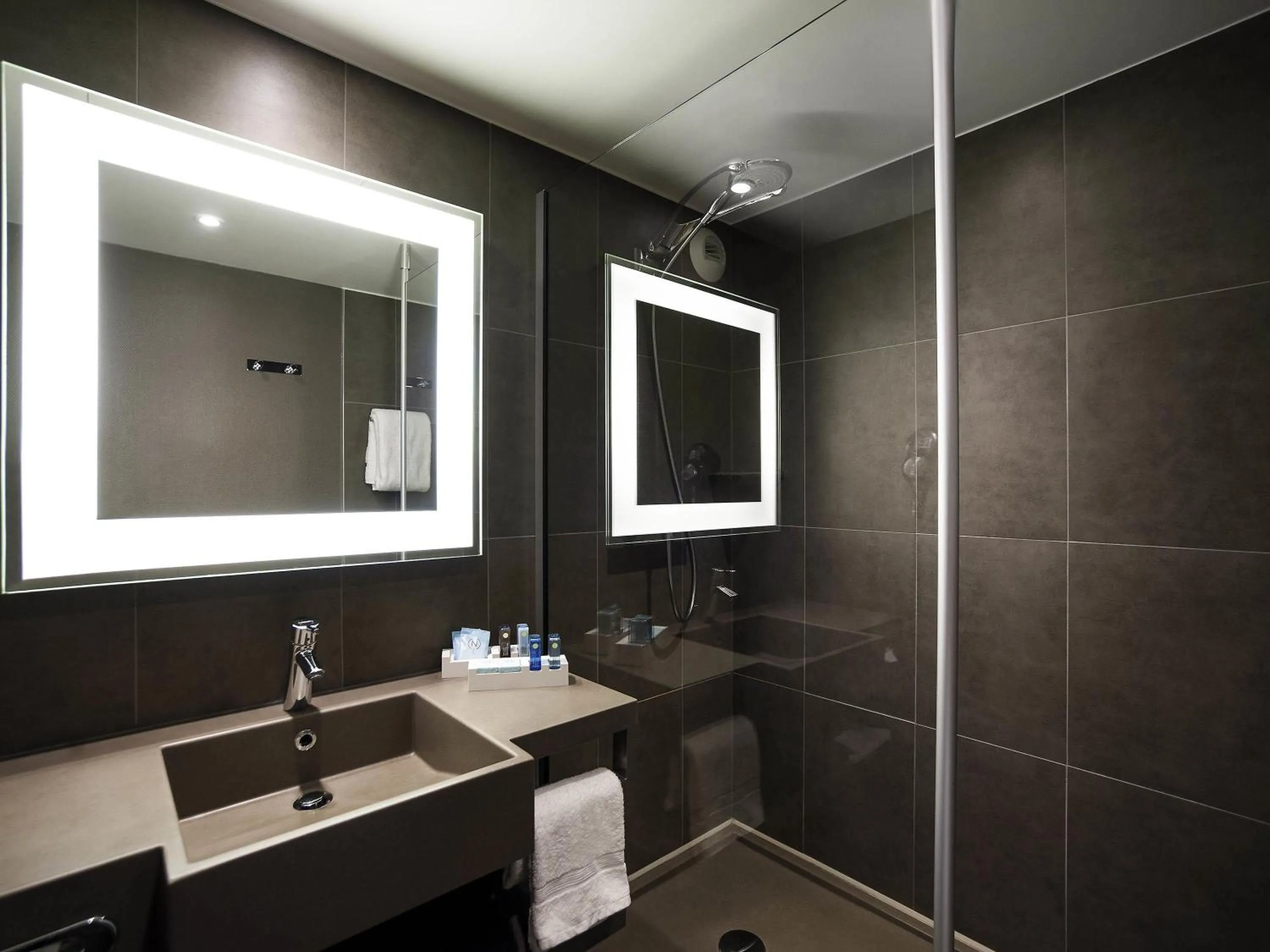 Bedroom in Novotel Gent Centrum