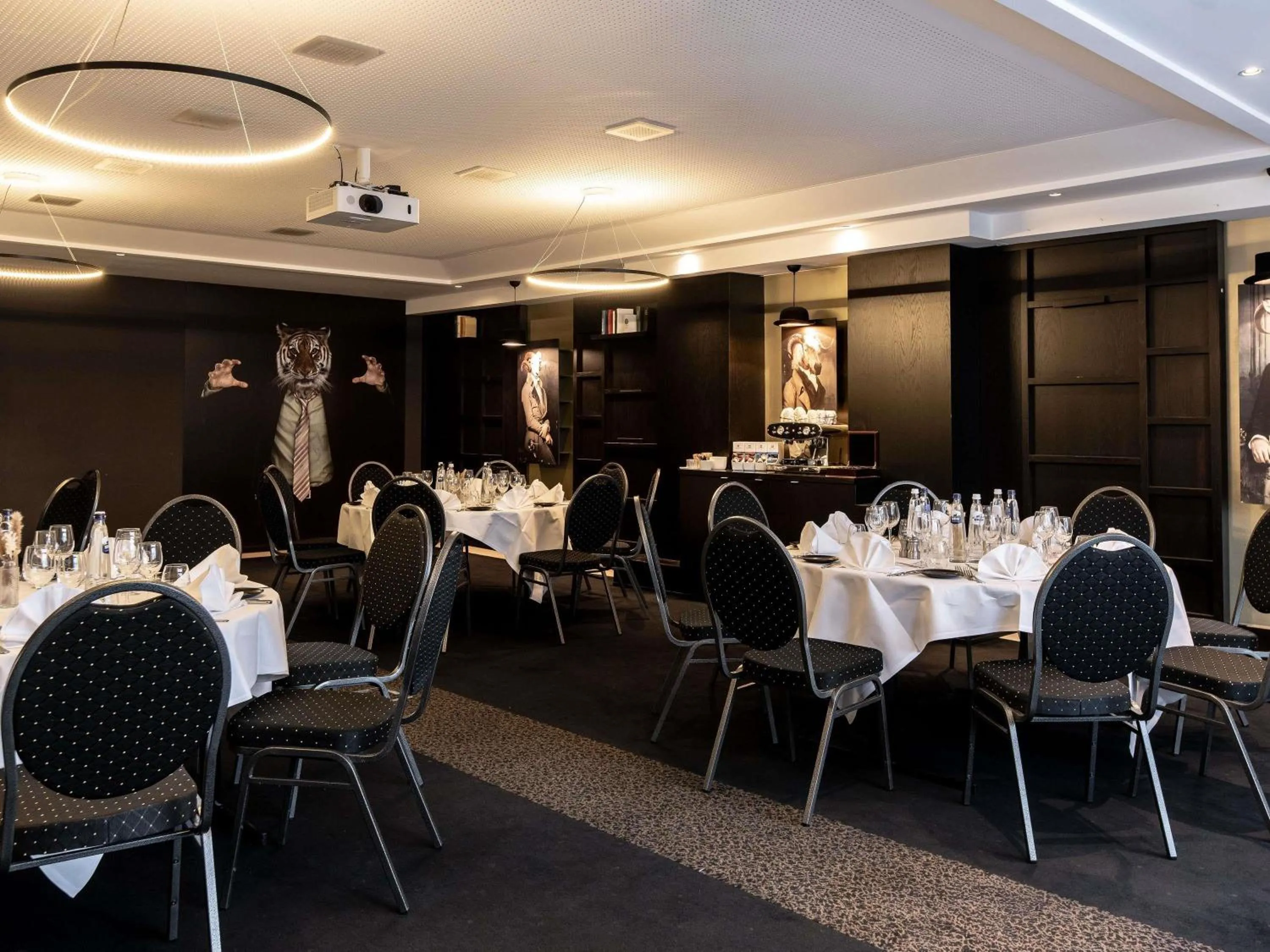 Business facilities in Le Louise Hotel Brussels - MGallery Collection