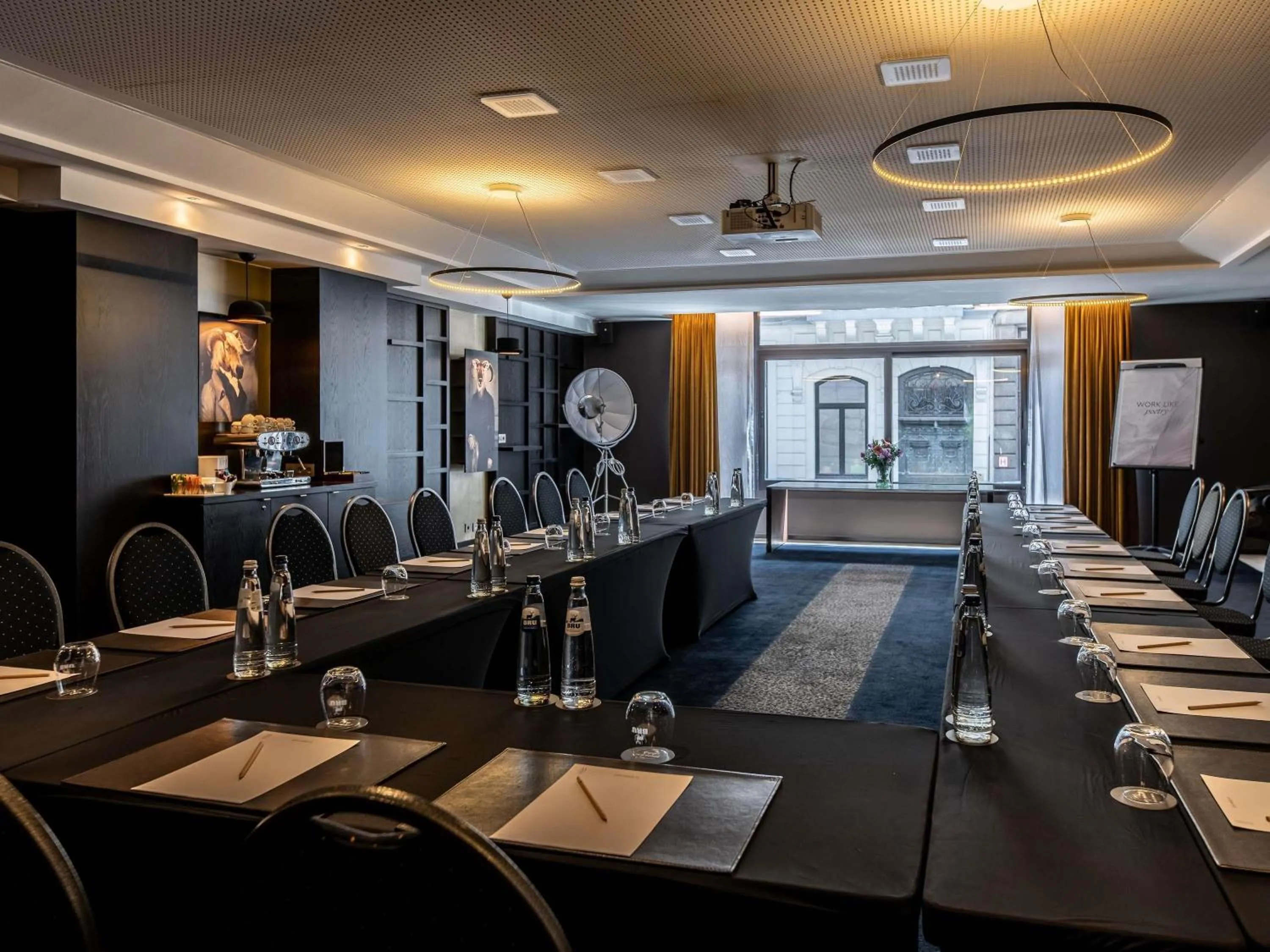 Business facilities in Le Louise Hotel Brussels - MGallery Collection