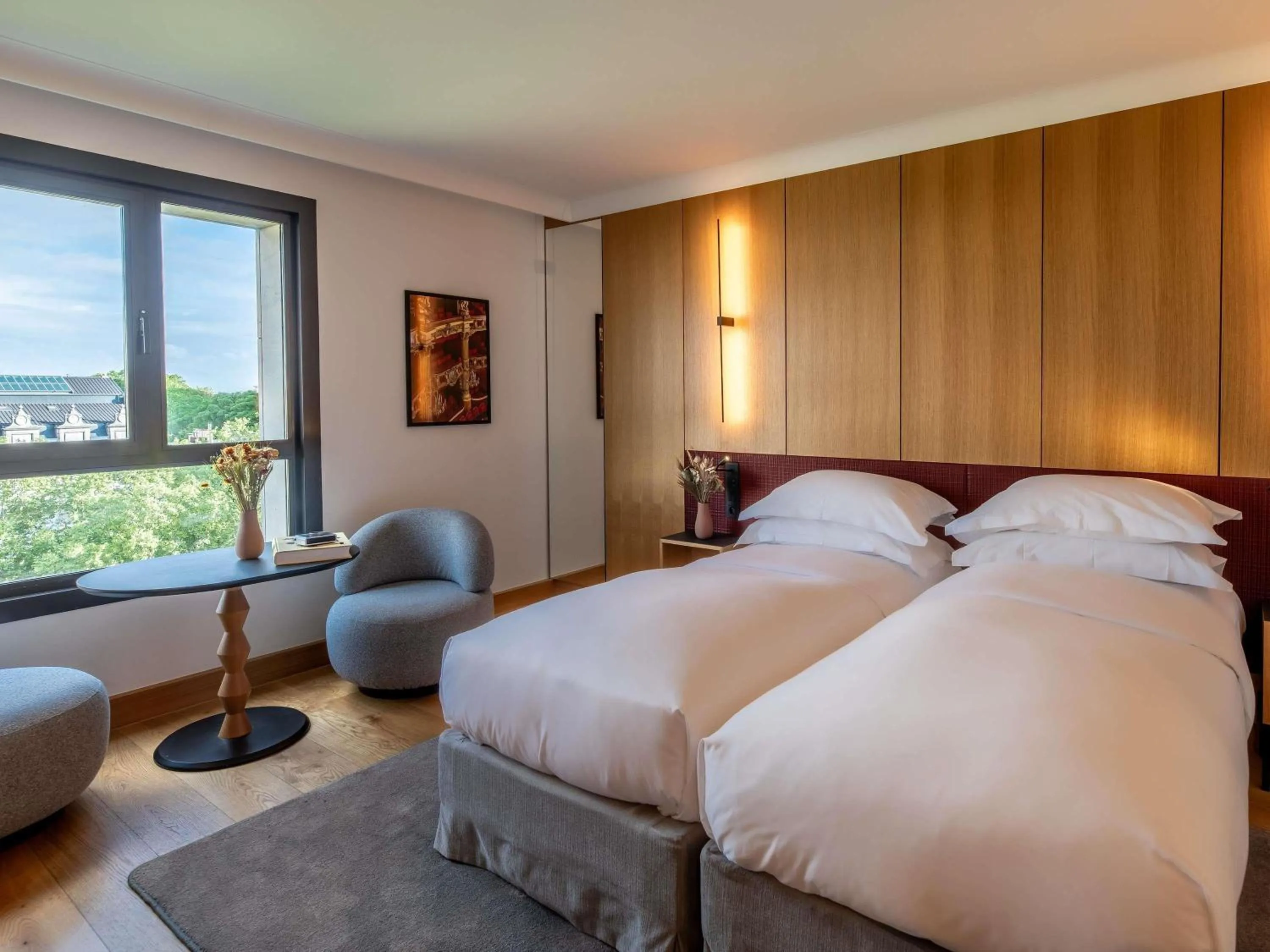 Bedroom, Bed in Le Louise Hotel Brussels - MGallery Collection