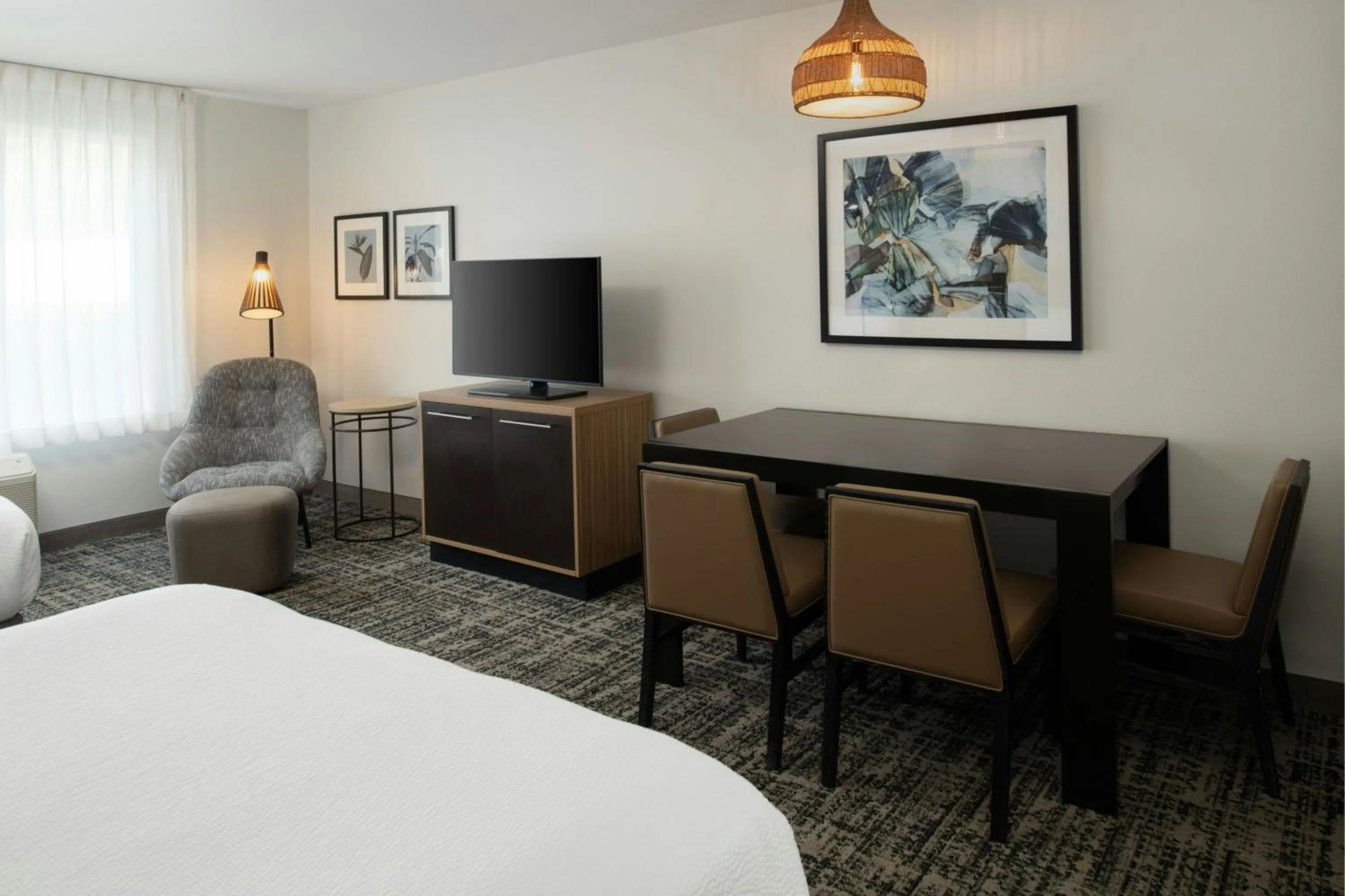 Photo of the whole room, Bed in TownePlace Suites by Marriott Lakeland