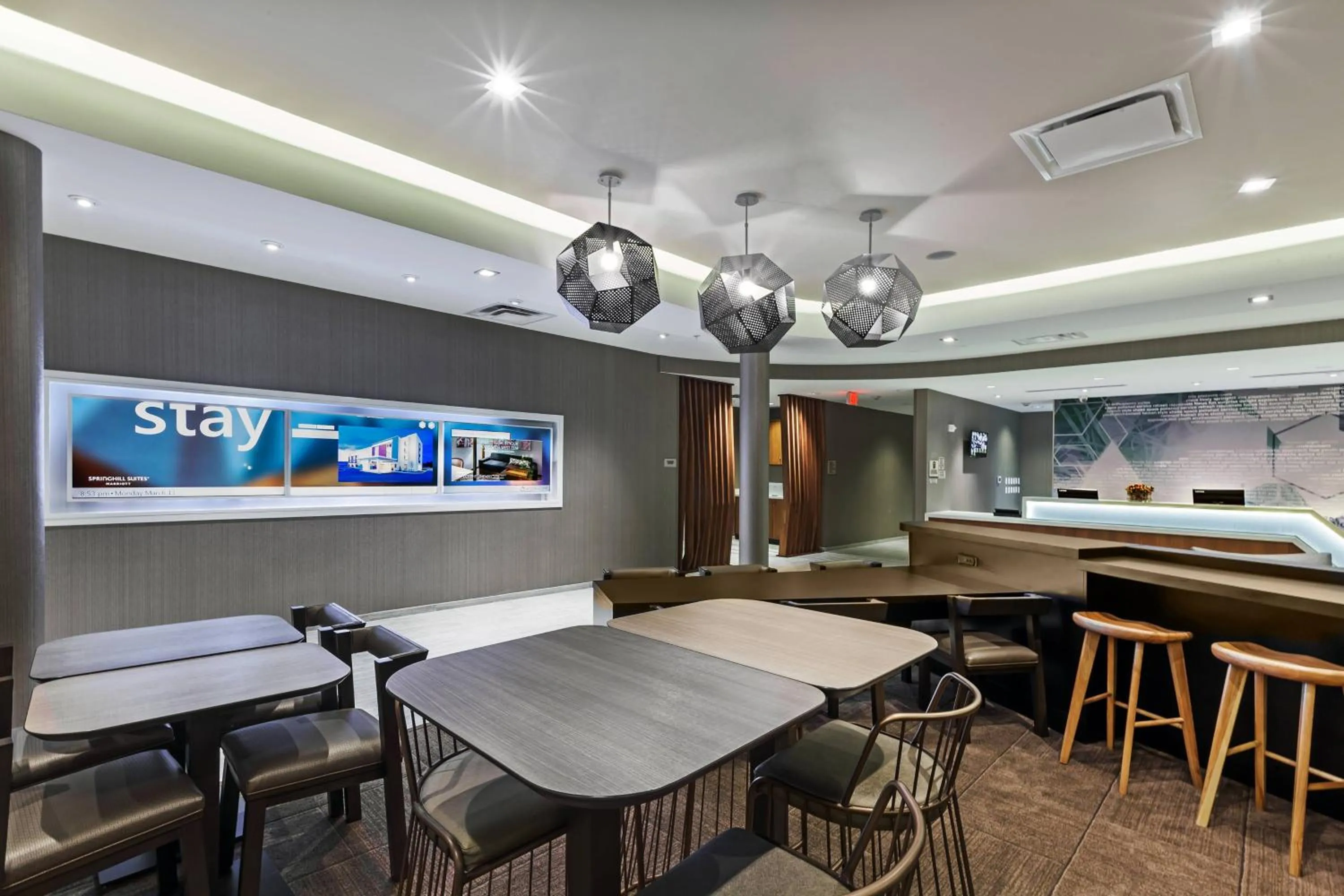 Breakfast in SpringHill Suites by Marriott Tulsa at Tulsa Hills