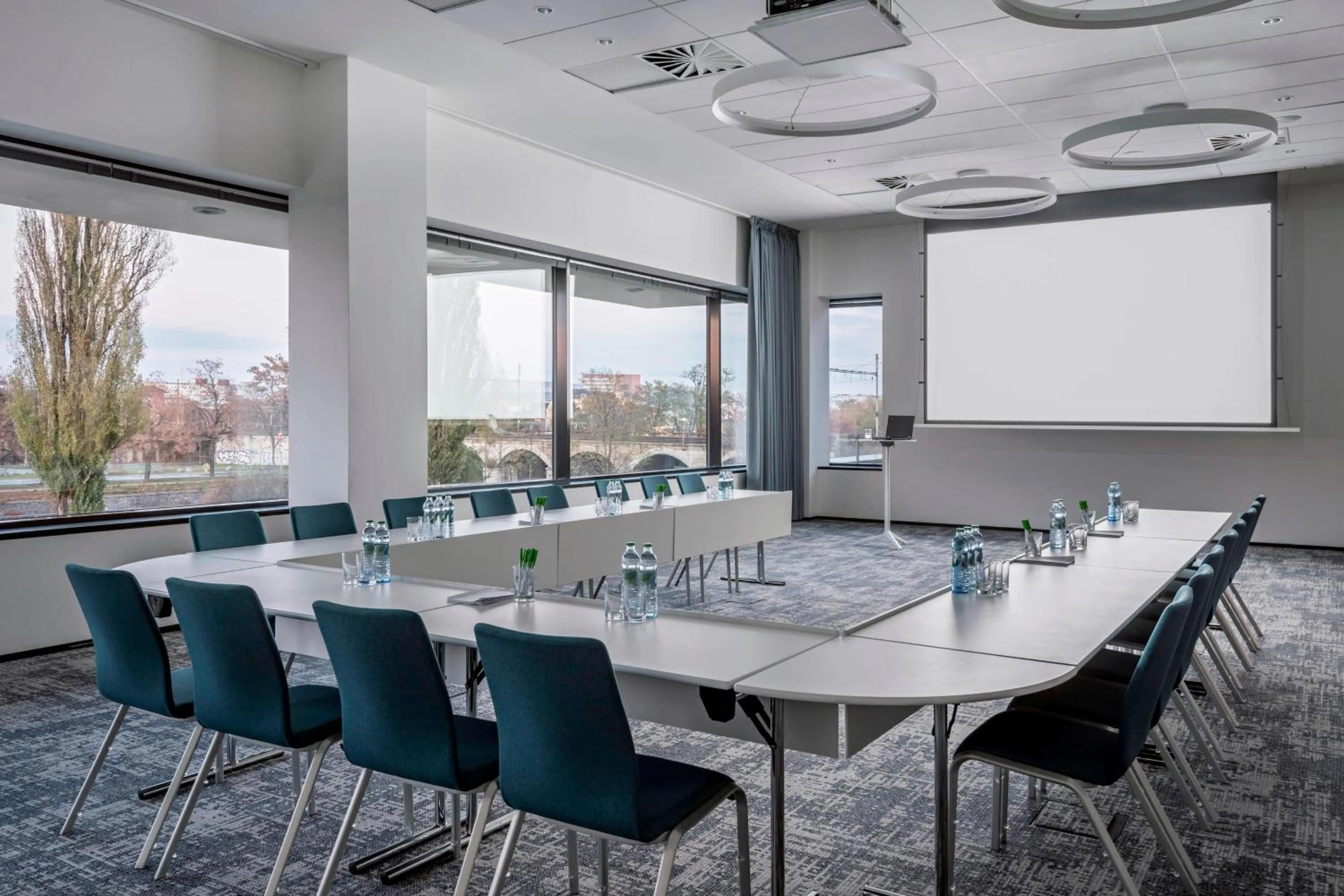 Meeting/conference room in Courtyard by Marriott Brno