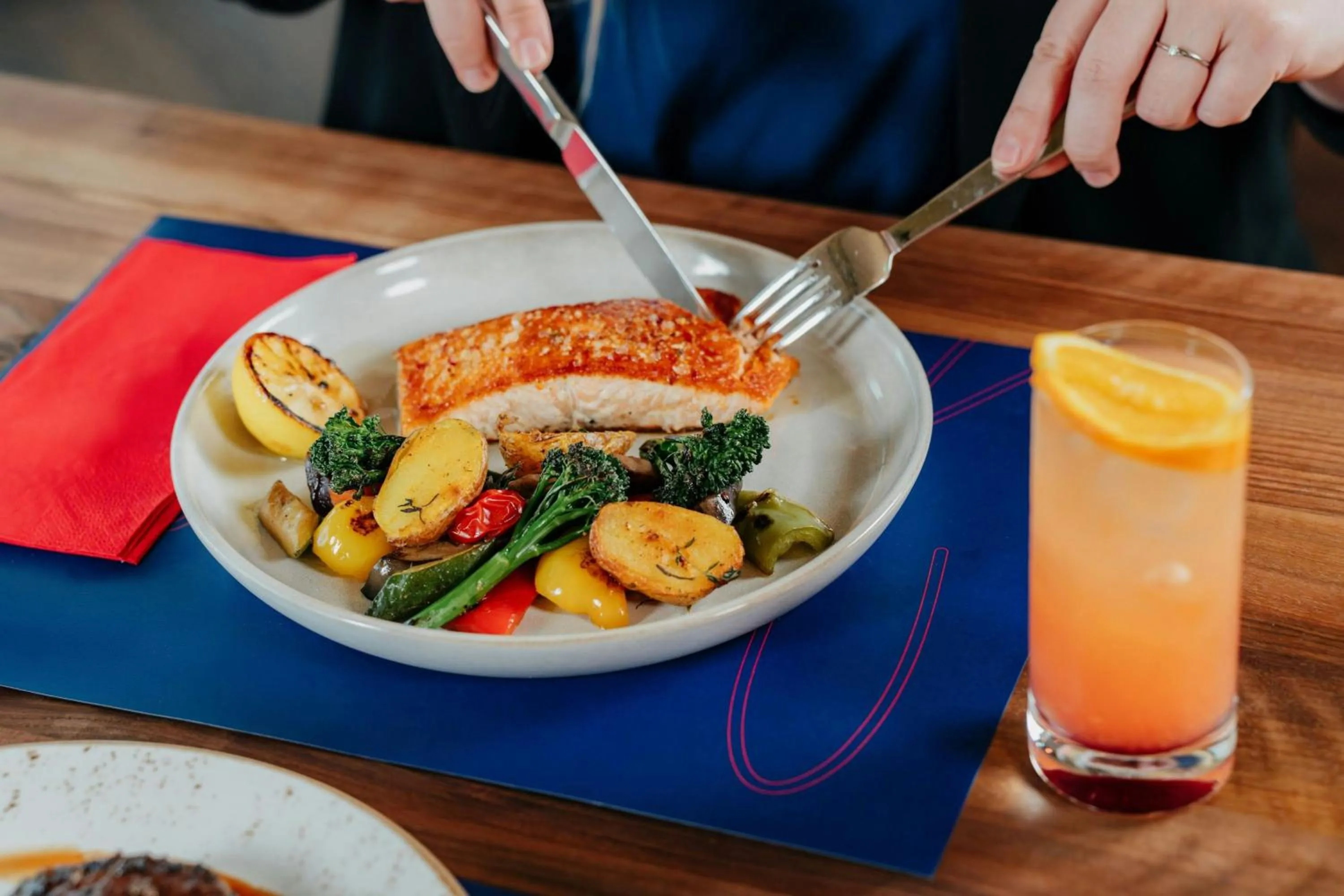 Restaurant/places to eat in Courtyard by Marriott Brno