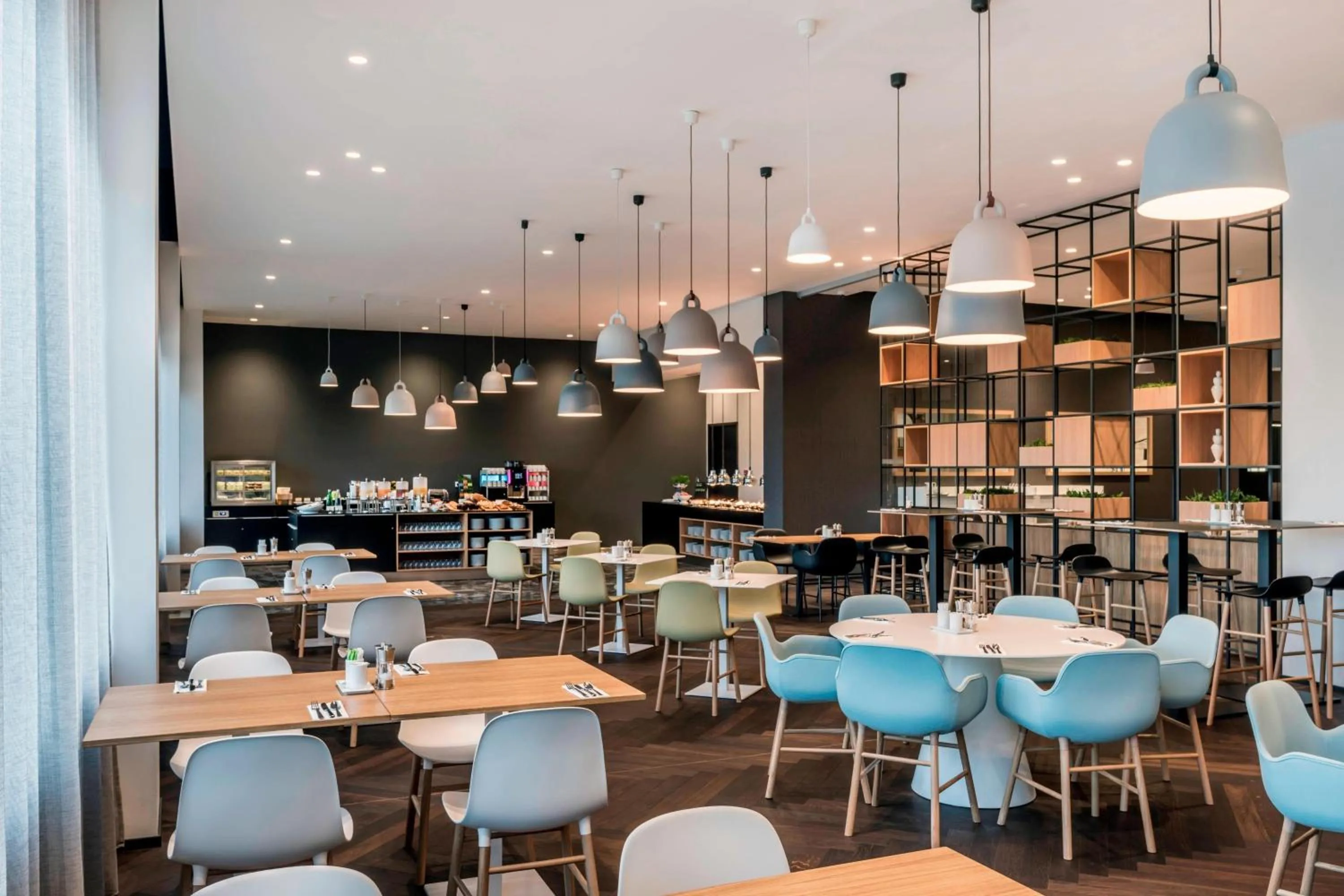 Breakfast in Courtyard by Marriott Brno