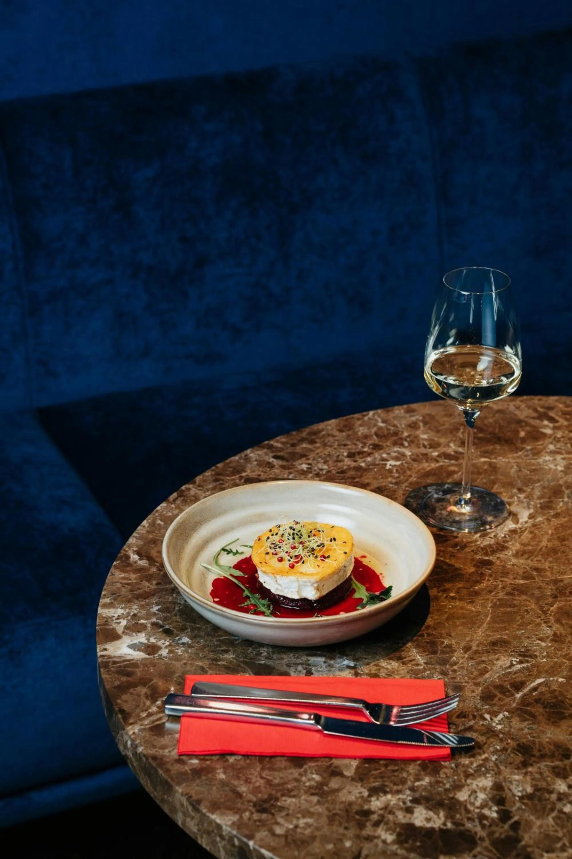 Restaurant/places to eat in Courtyard by Marriott Brno