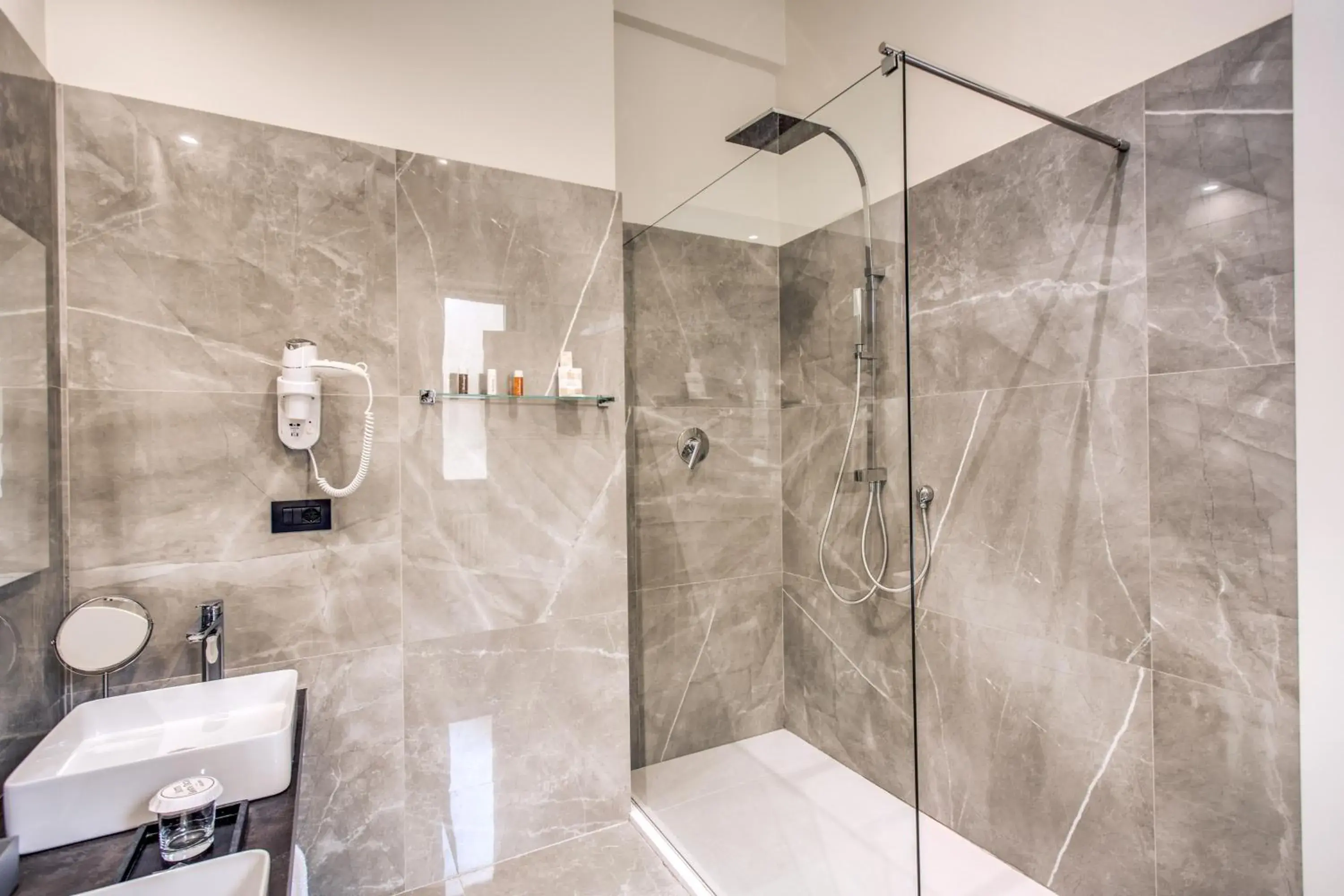 Superior Apartment in Suite Santa Tecla Superior Apartment in Suite Santa Tecla