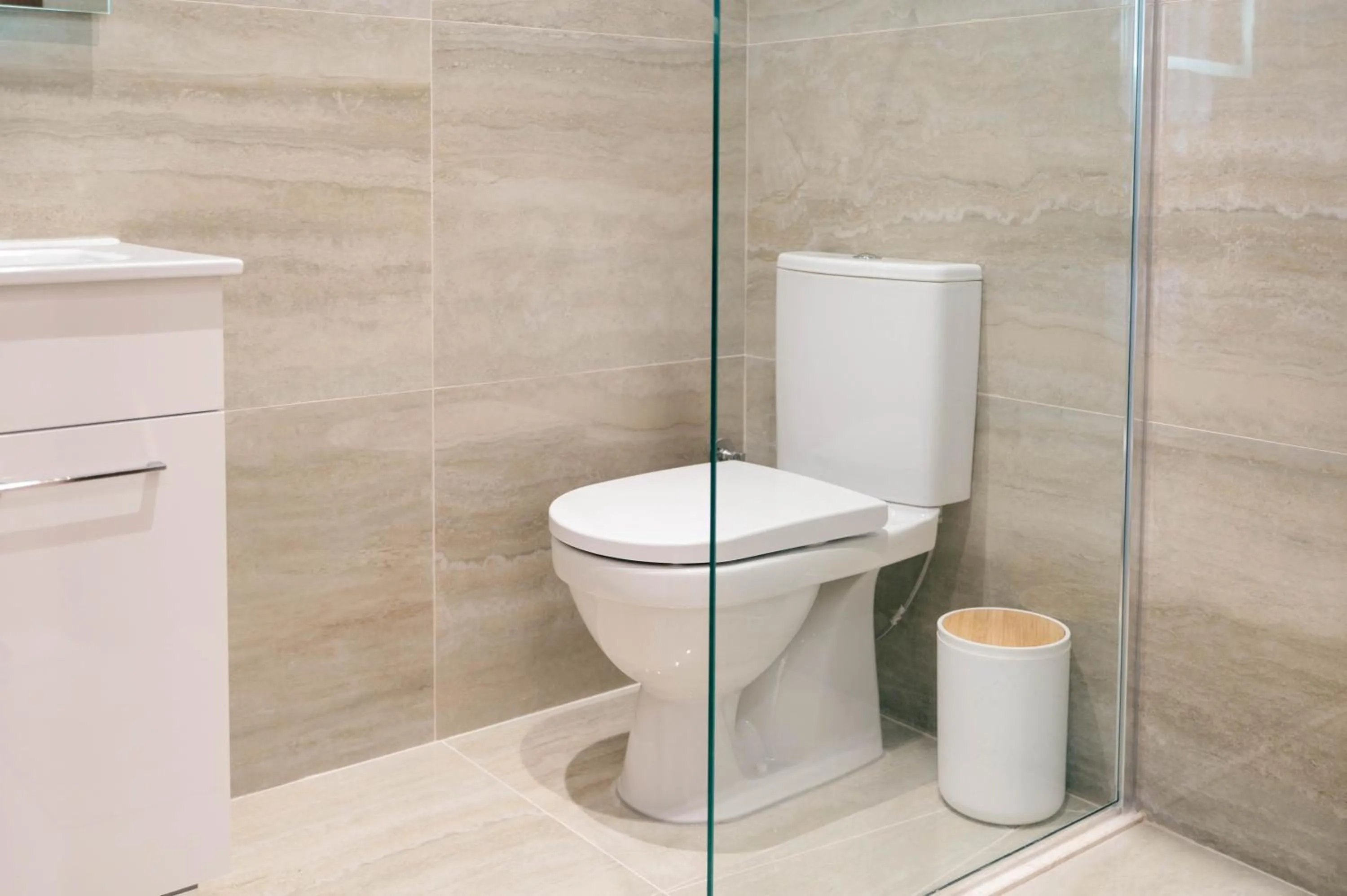 Shower in Hotel Ajana