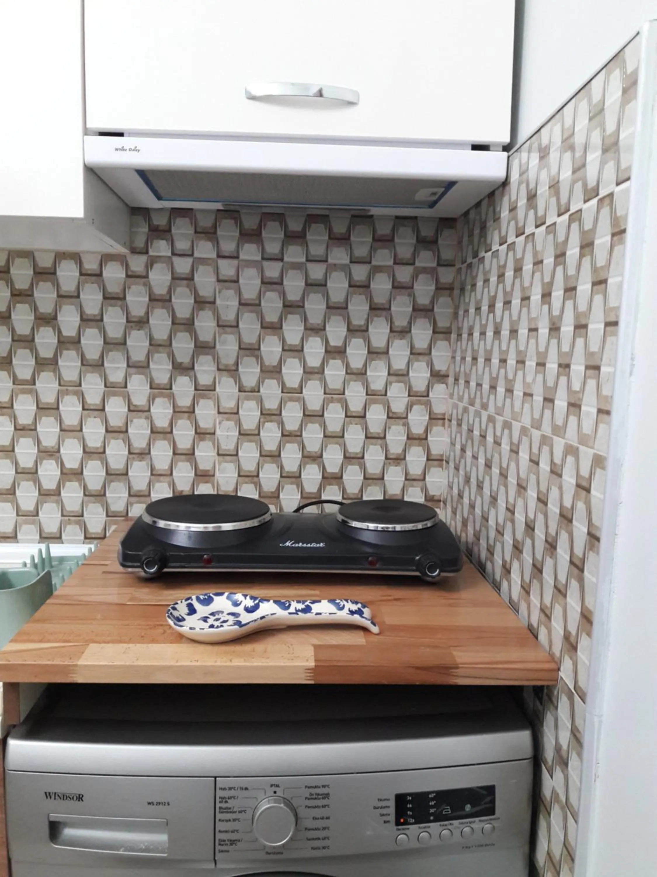 Golden Life Apart Hotel