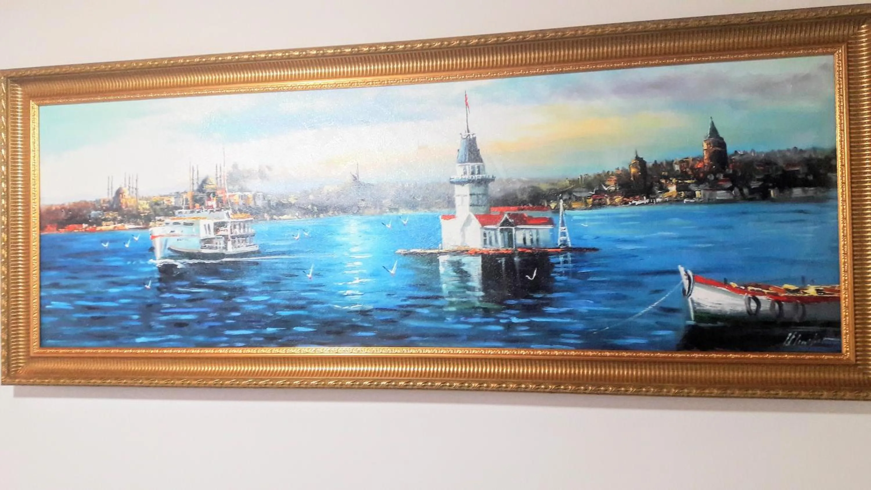 Decorative detail in Golden Life Apart Hotel