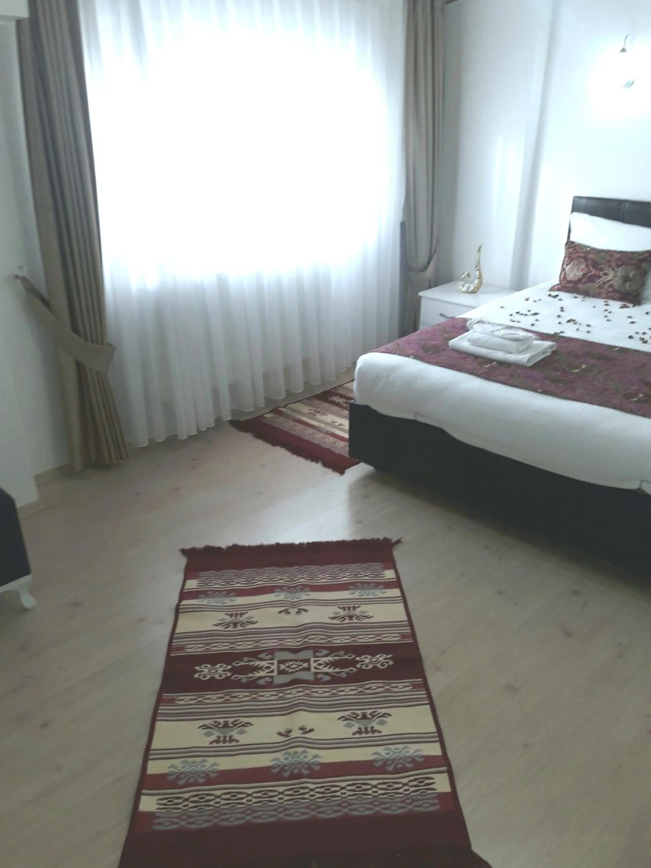 Decorative detail, Bed in Golden Life Apart Hotel