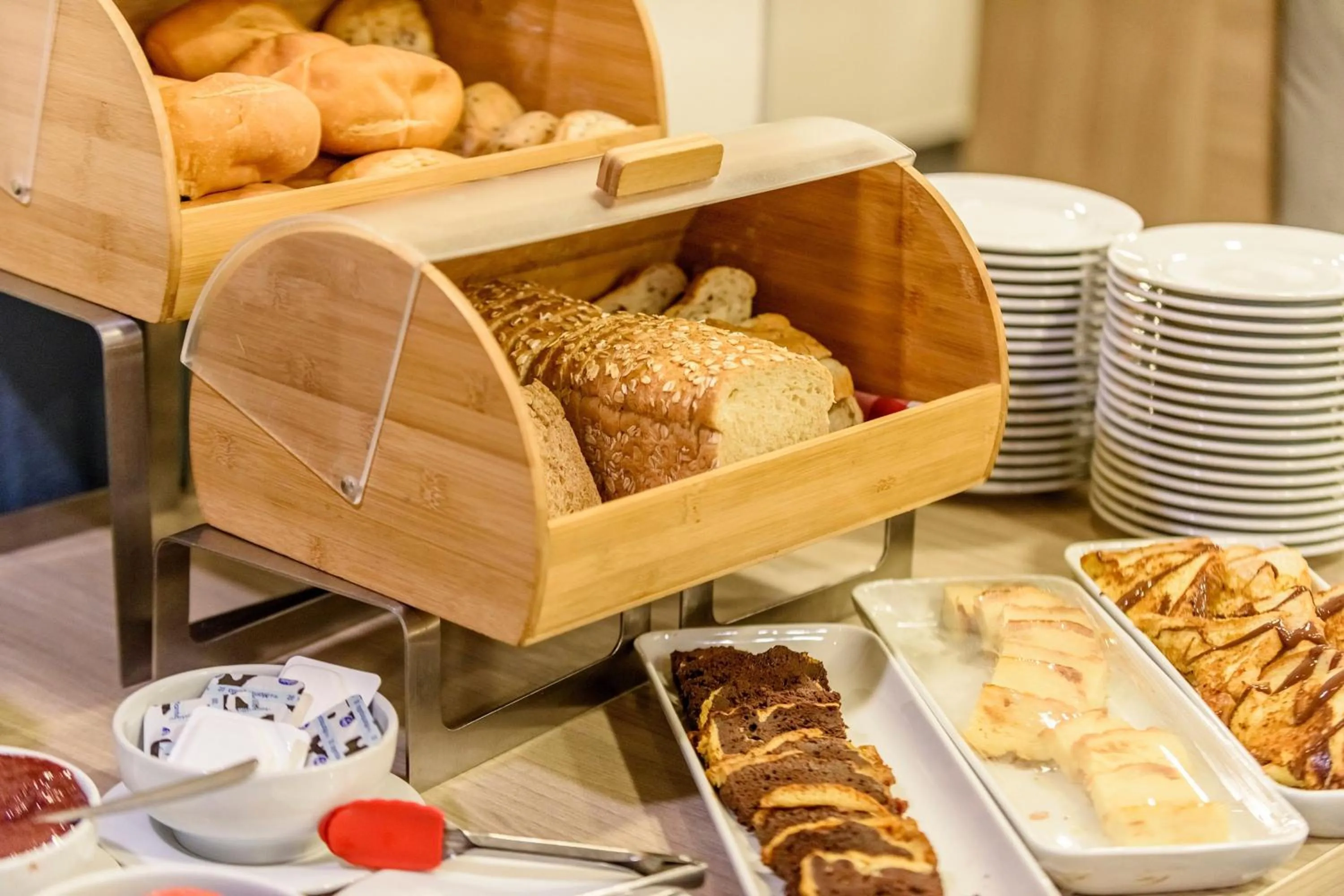 Breakfast in City Express Plus by Marriott Bogota Aeropuerto