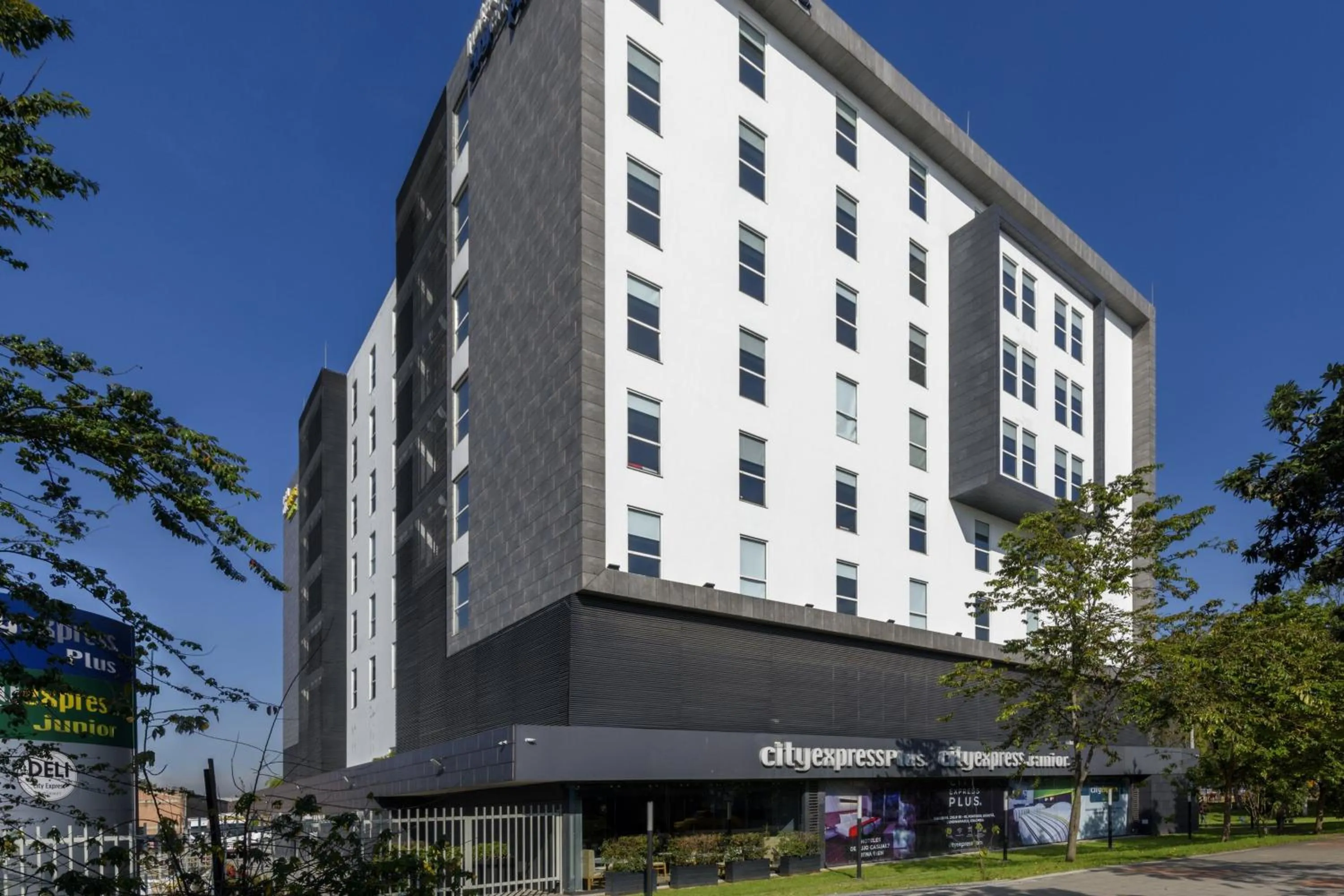 Property building in City Express Plus by Marriott Bogota Aeropuerto