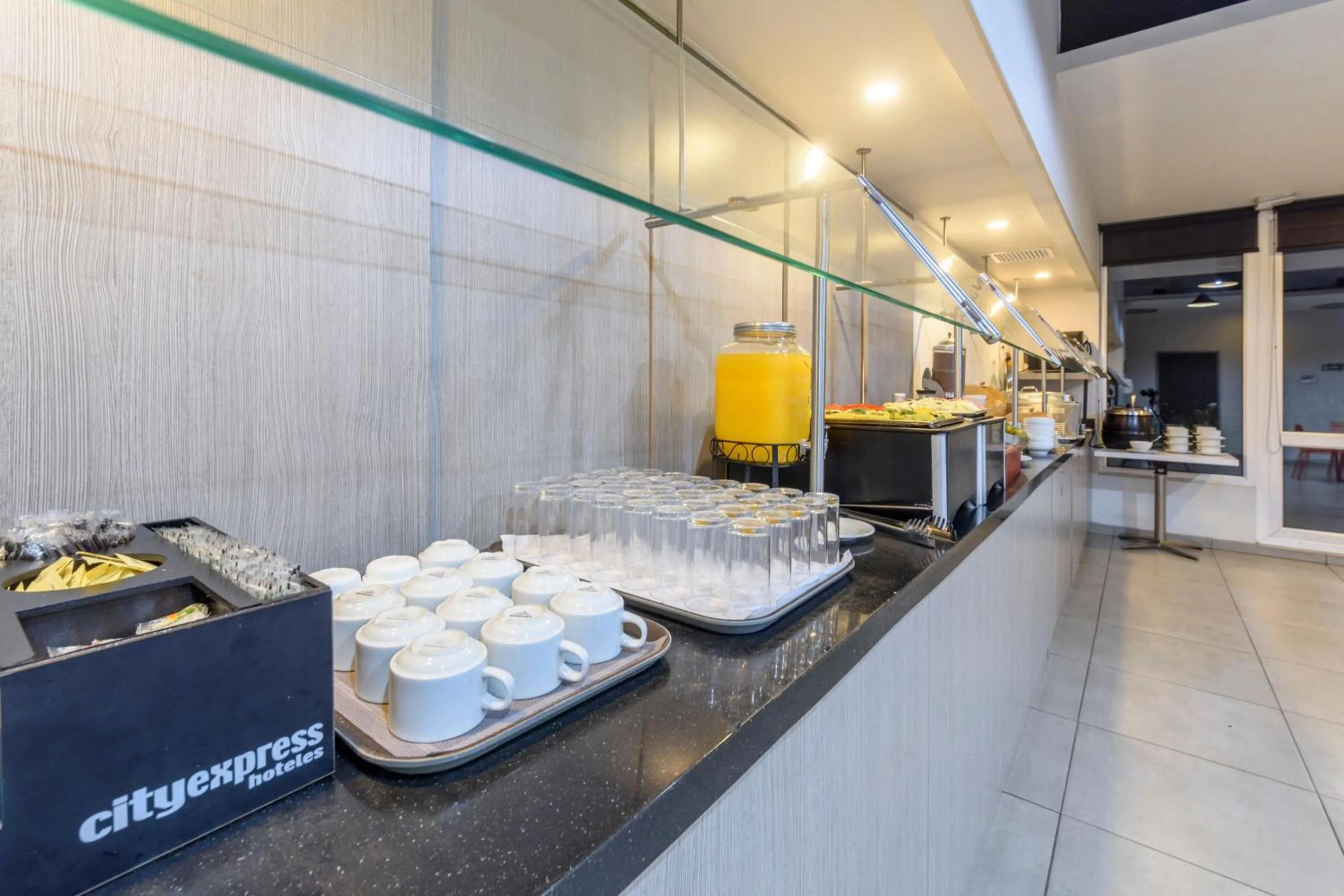 Breakfast in City Express Junior by Marriott Bogota Aeropuerto