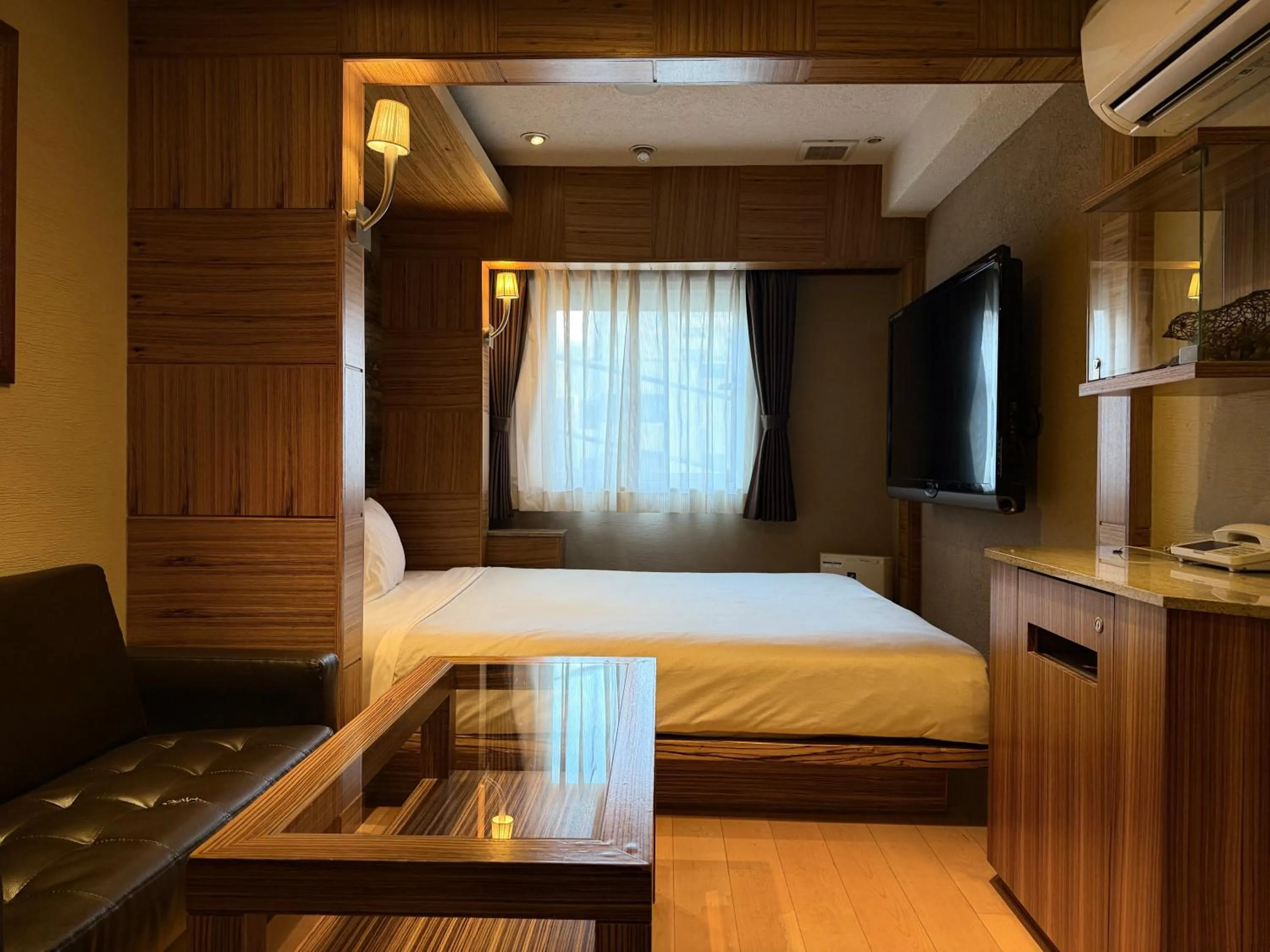 Bed in Nesthotel alt Kawasaki Station