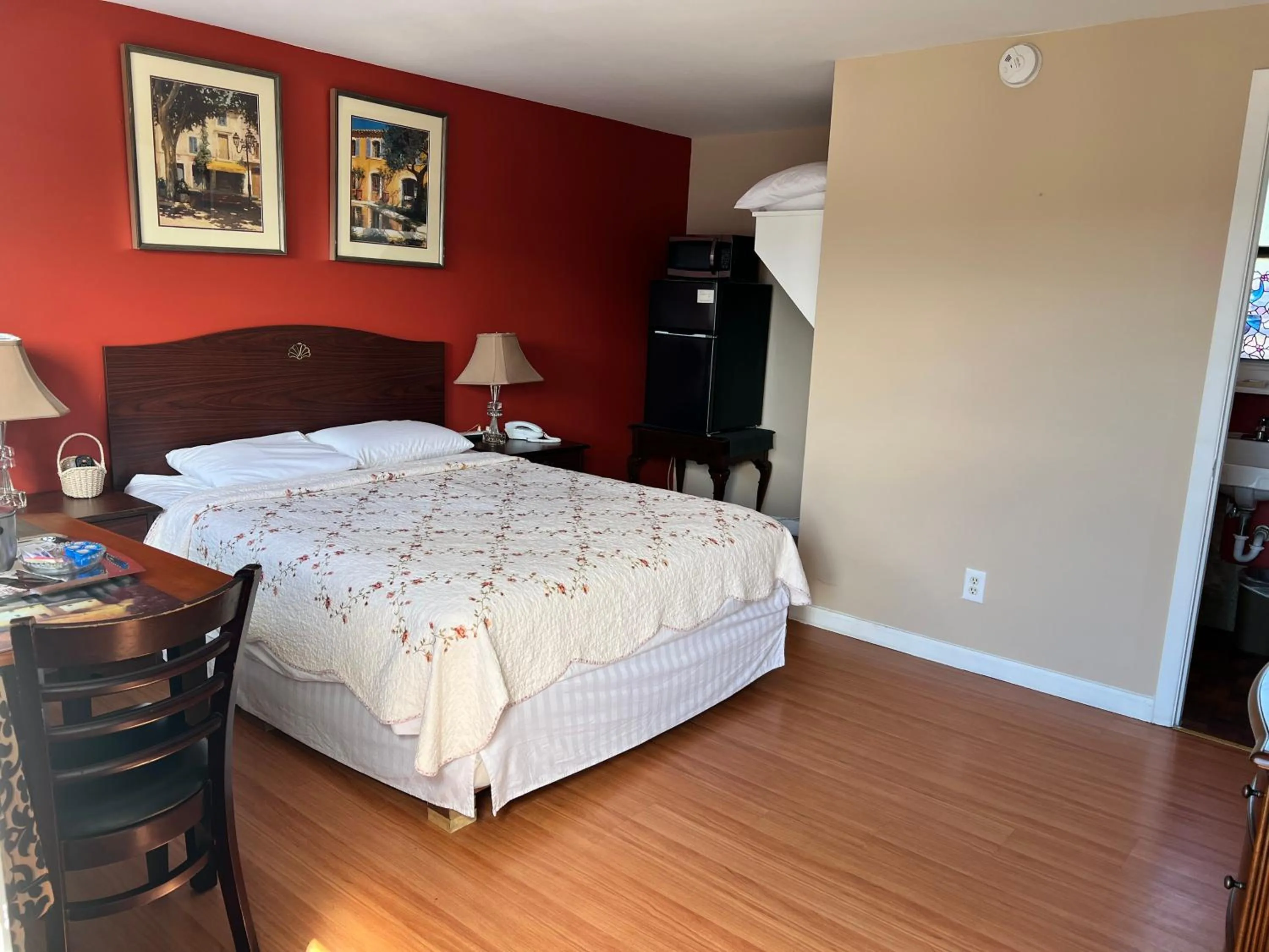 Bedroom, Bed in Great House Motel