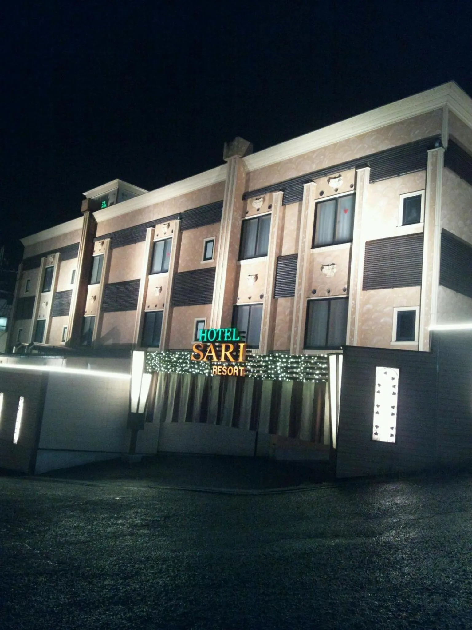 Facade/entrance in Sari Resort Kashiba (Adult Only)