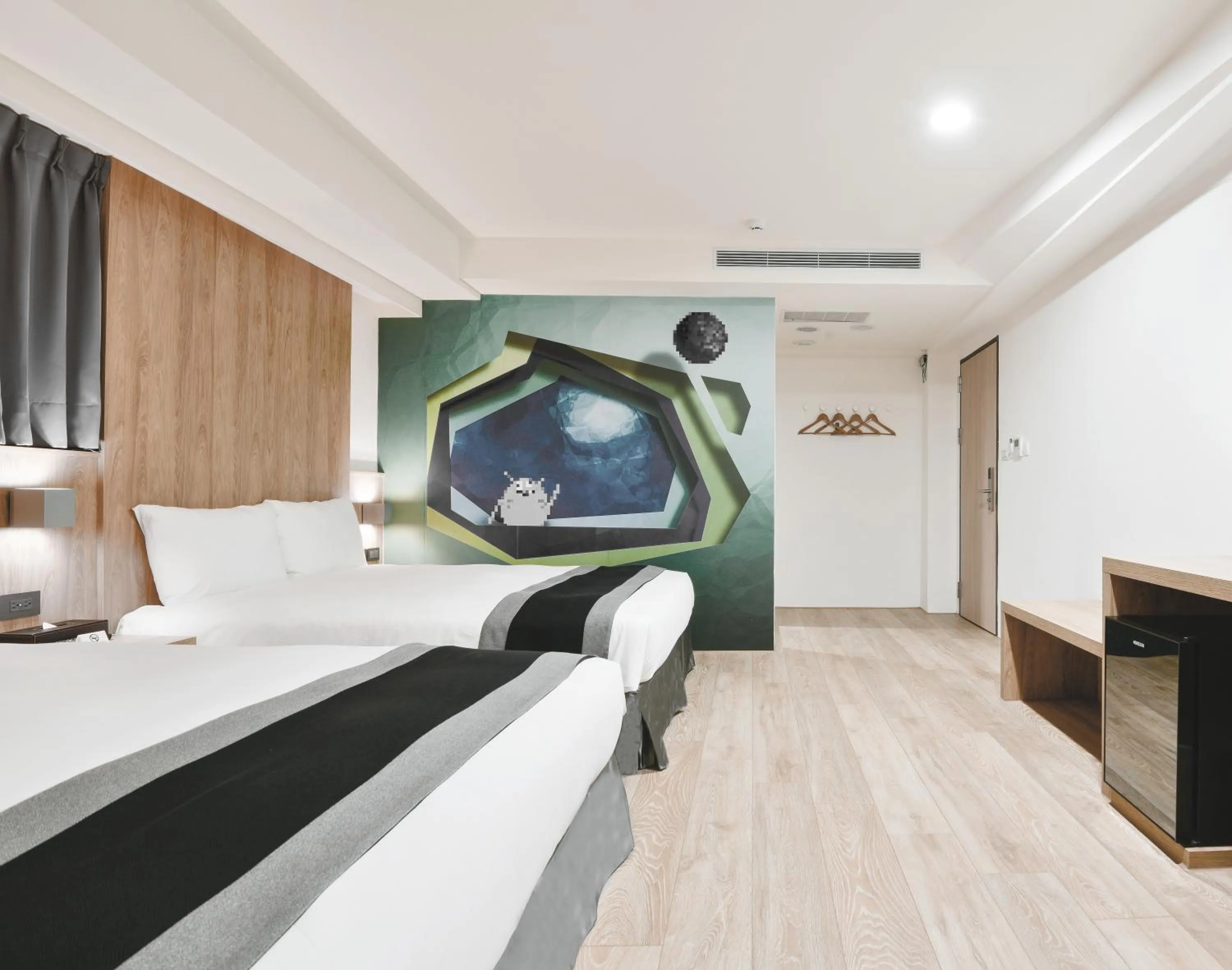 View (from property/room), Bed in Trans Inn