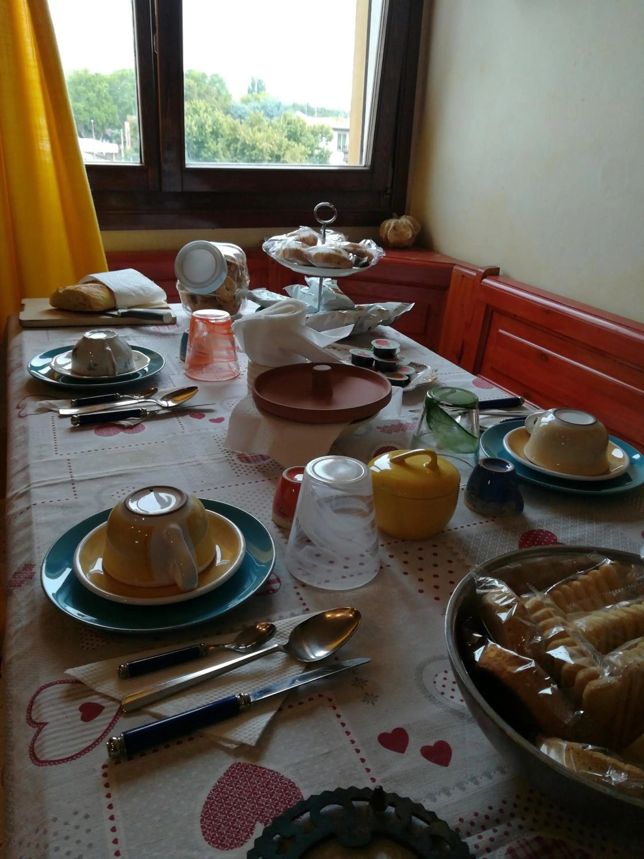 Italian breakfast in Casa Maia