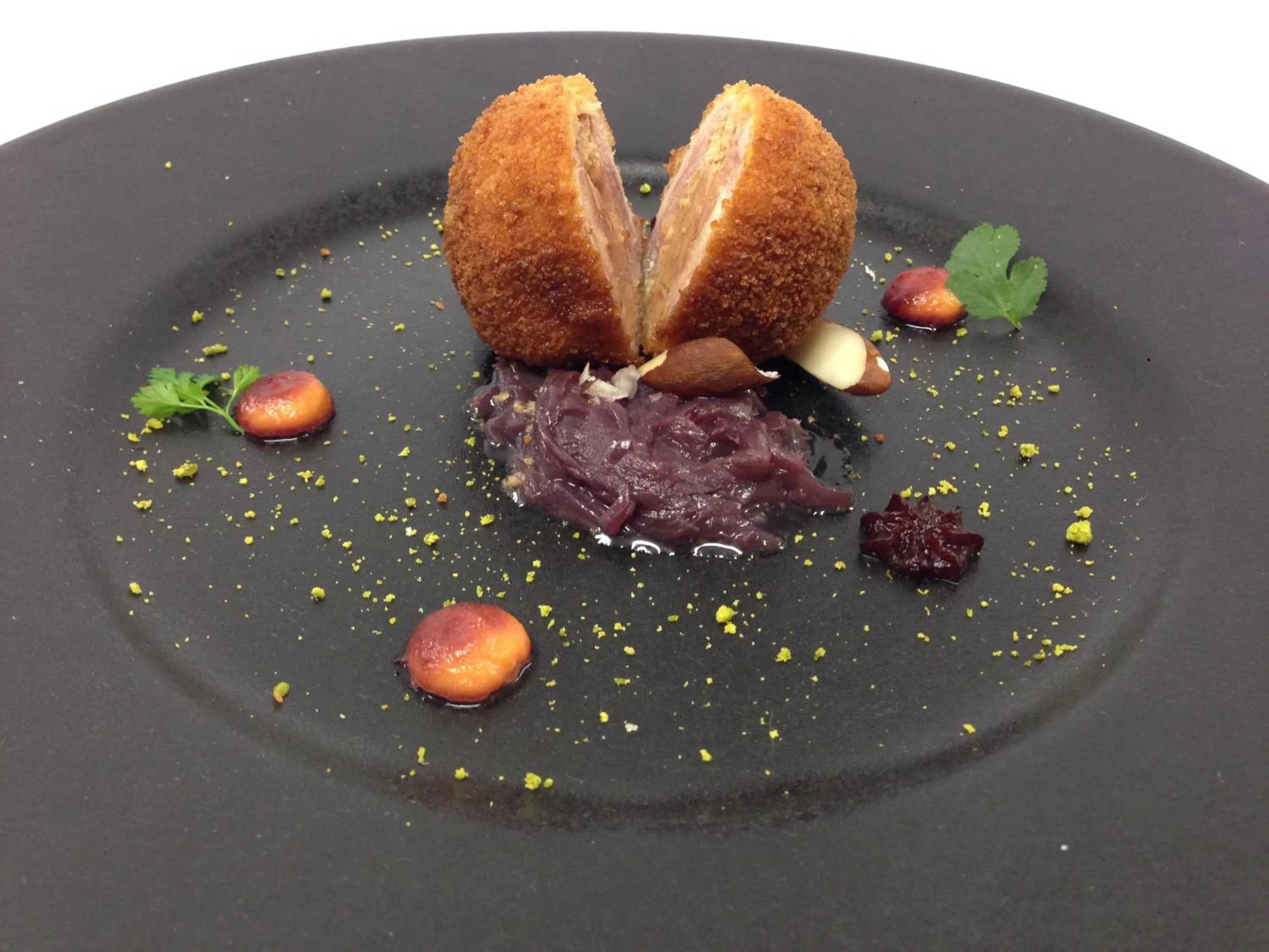 Restaurant/places to eat in Hotel Restaurant Auberge du Barrez Logis