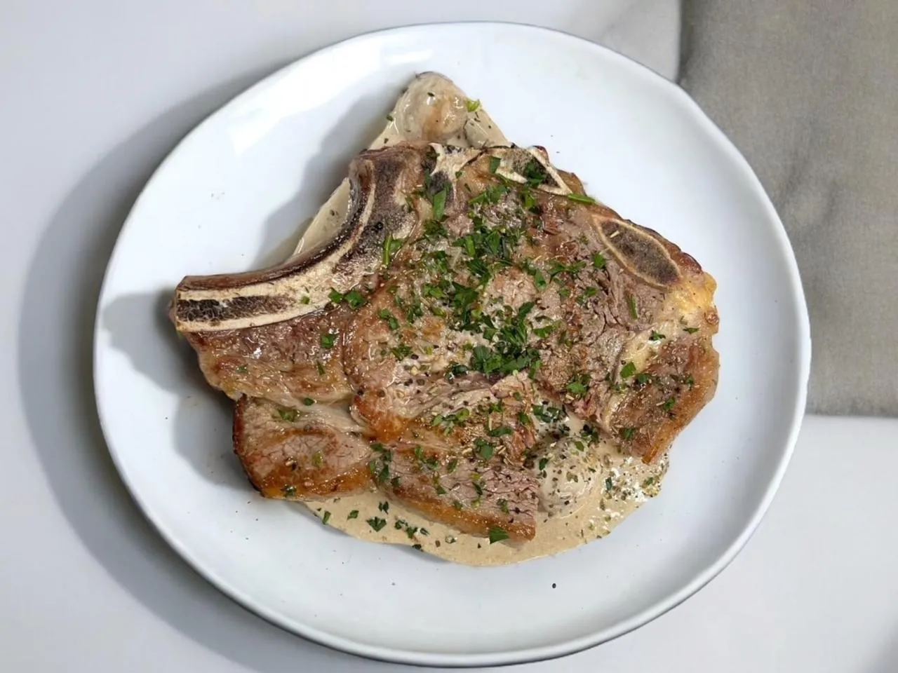 Restaurant/places to eat in Hotel Restaurant Auberge du Barrez Logis