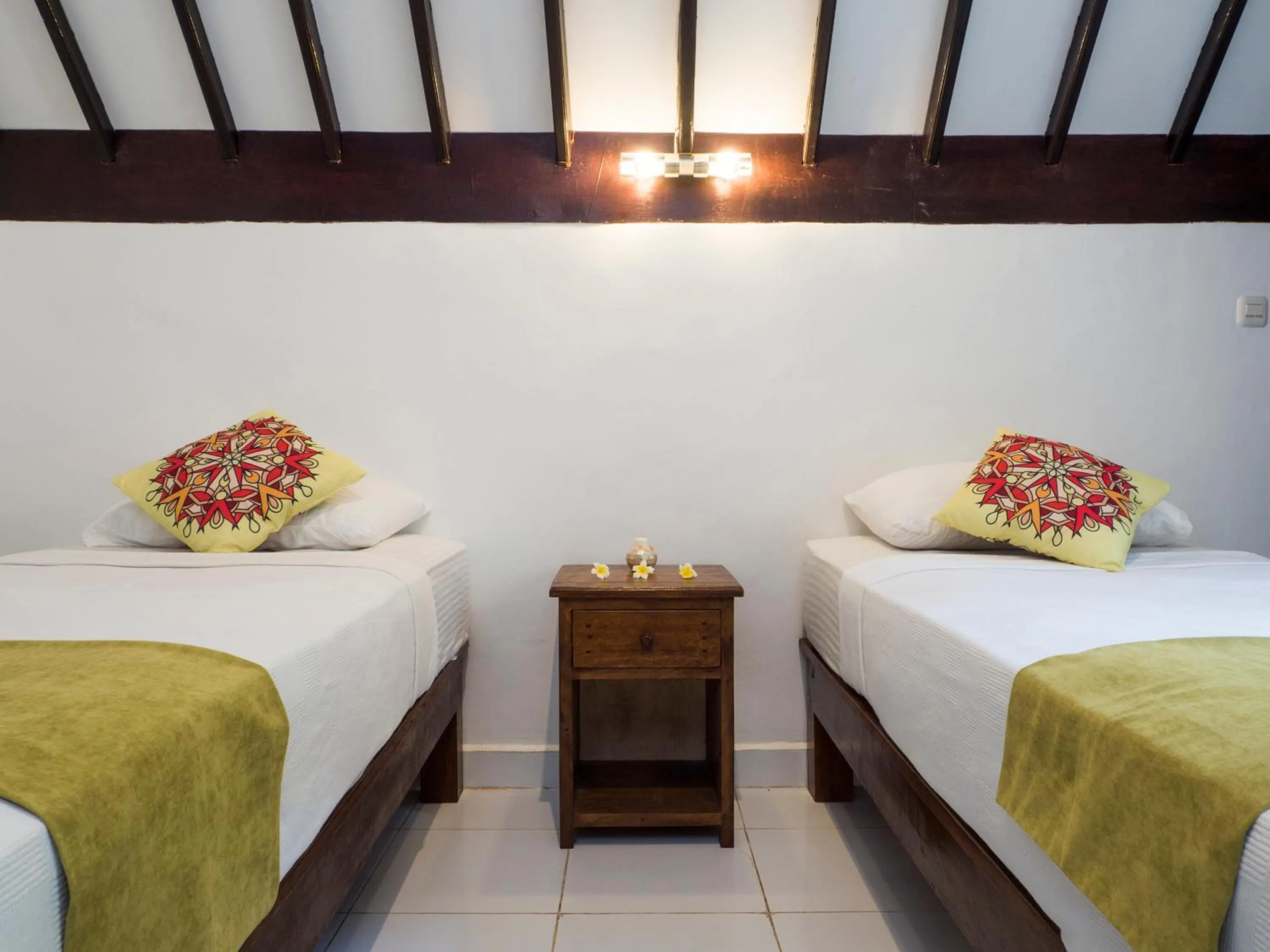 Bed in Gili Turtle Beach Resort