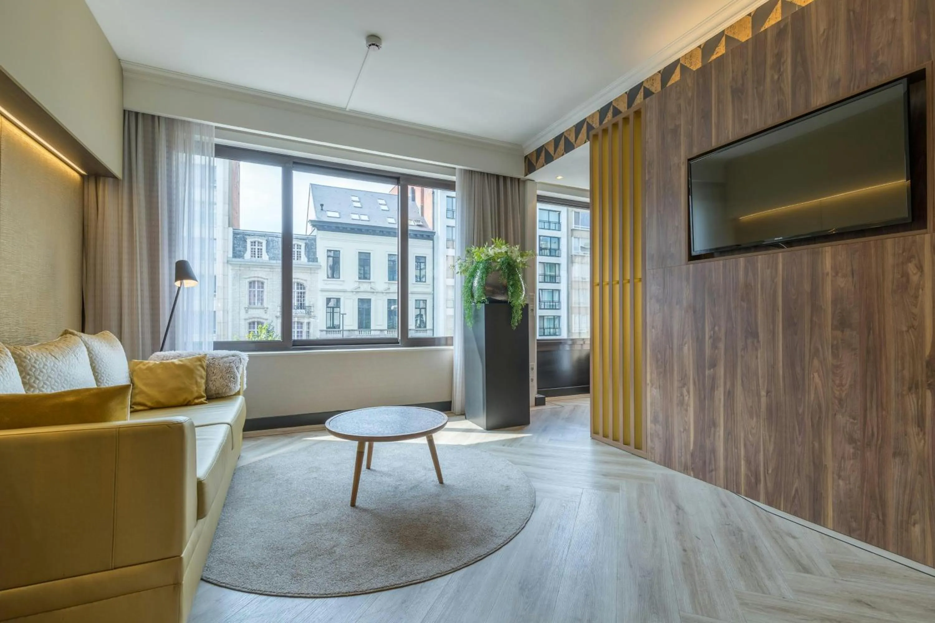 Photo of the whole room in Leonardo Hotel Antwerp The Plaza