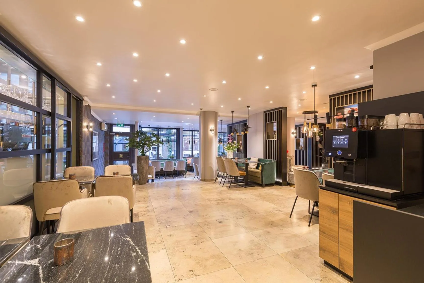 Breakfast in Leonardo Hotel Antwerp The Plaza