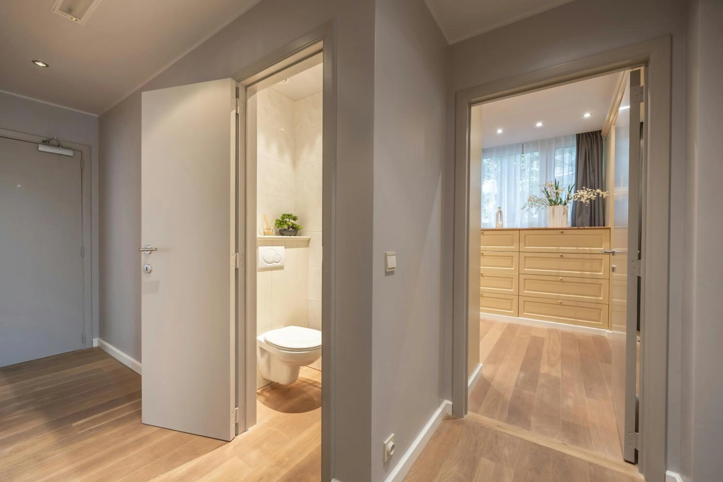 Decorative detail in Leonardo Hotel Antwerp The Plaza