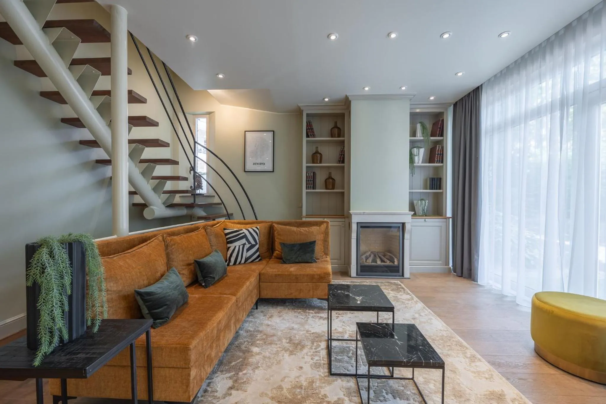 Photo of the whole room in Leonardo Hotel Antwerp The Plaza