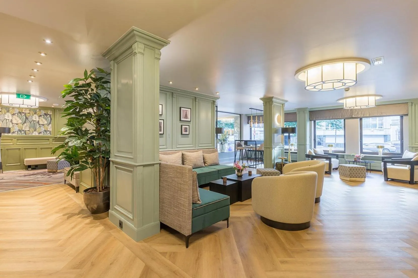 Lobby or reception in Leonardo Hotel Antwerp The Plaza