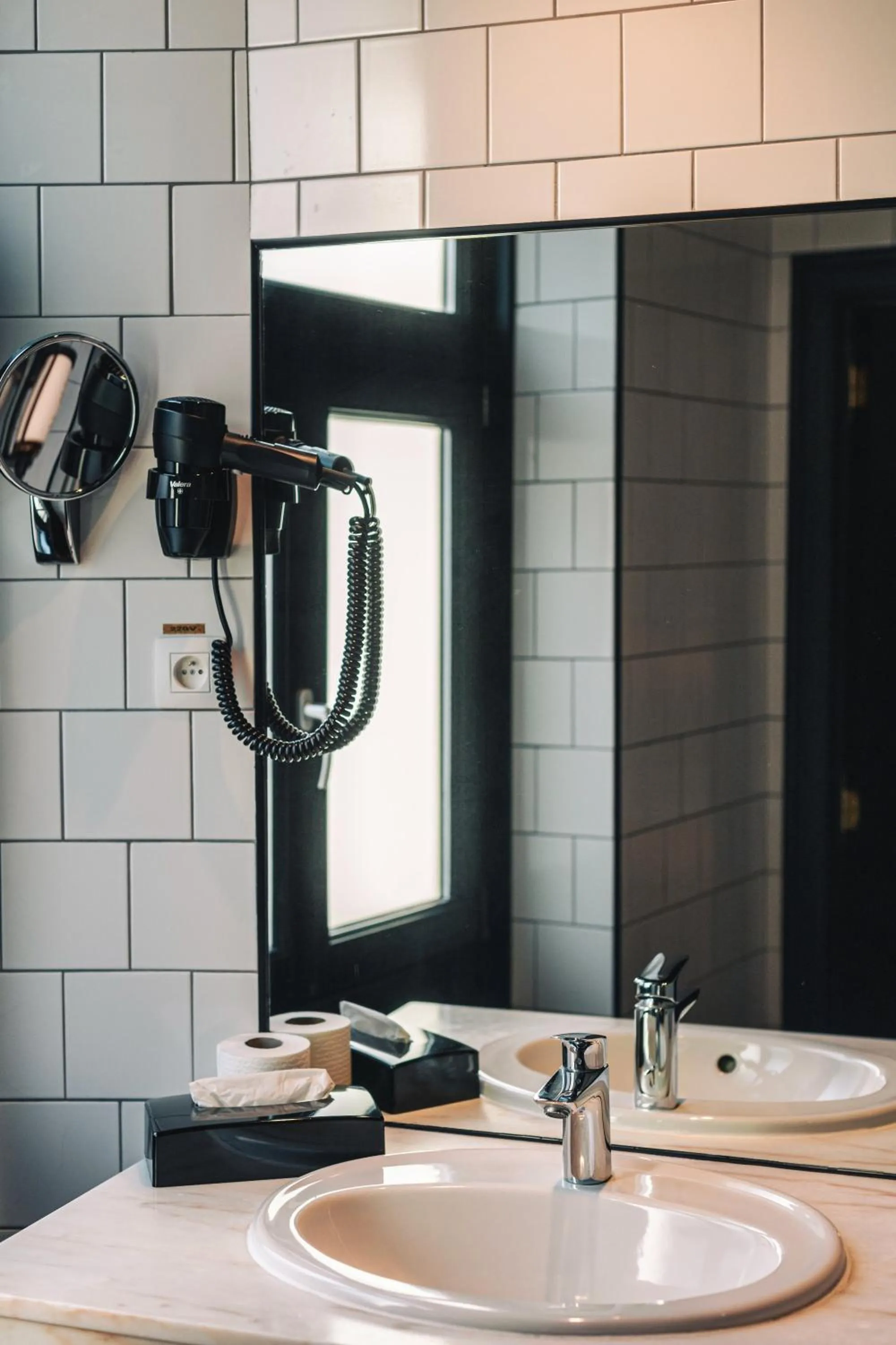 Bathroom in Zoom Hotel
