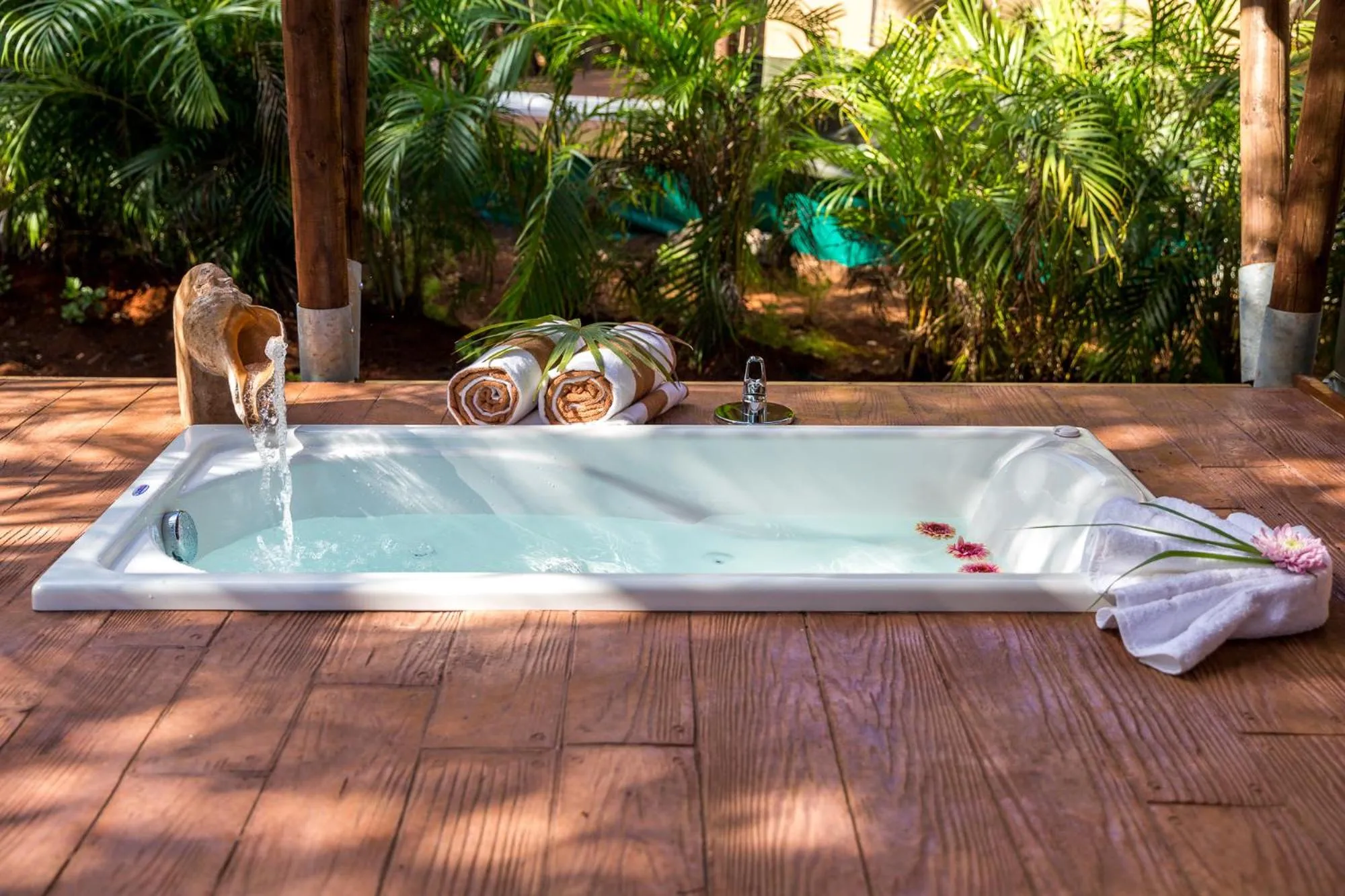 Open Air Bath in Serenity Authentic Glamping Tulum
