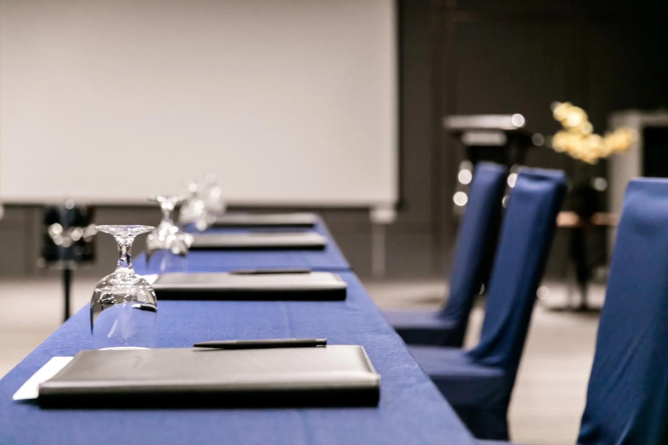 Business facilities in Golden Tulip Incheon Airport Hotel