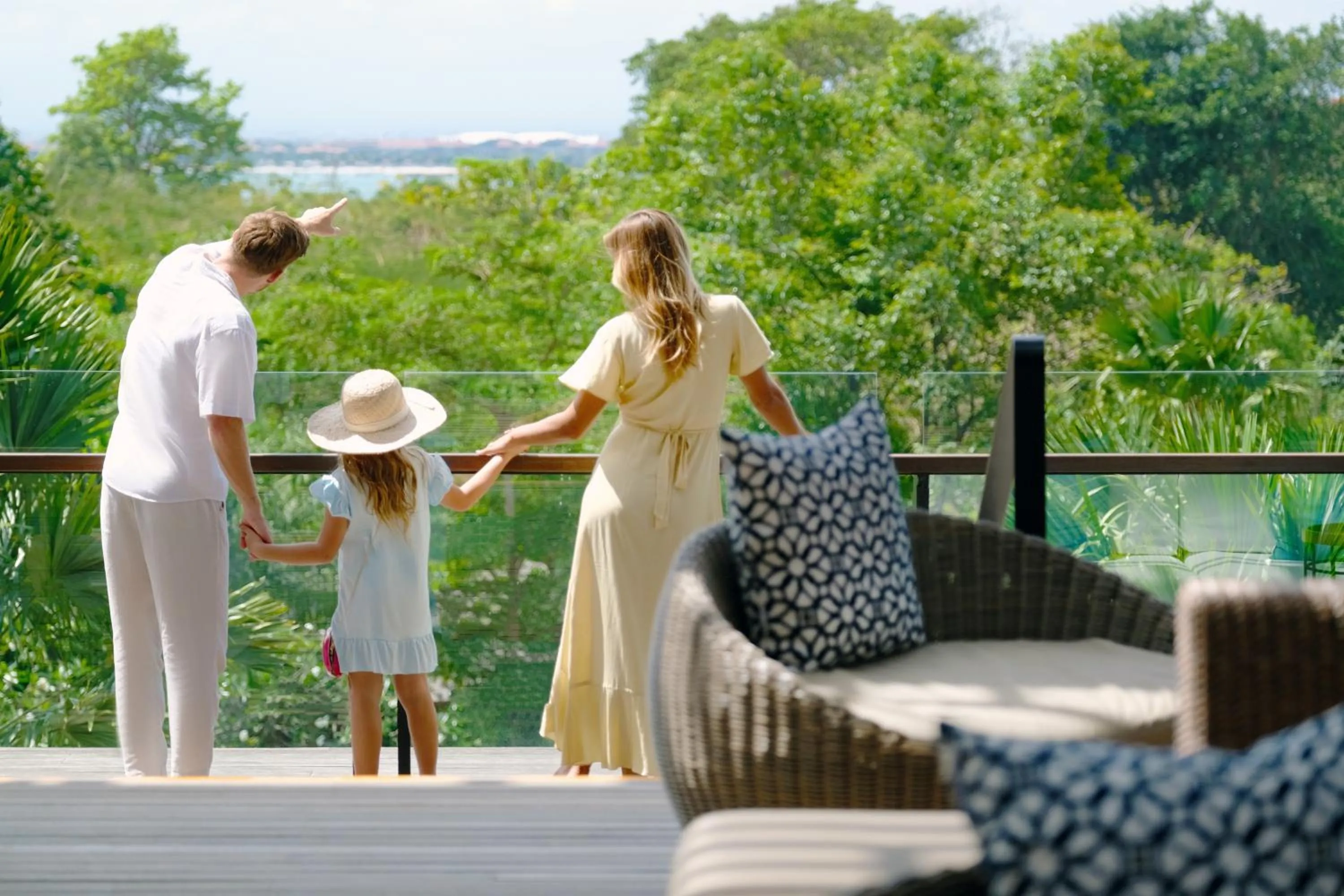 Day in Mövenpick Resort & Spa Jimbaran Bali