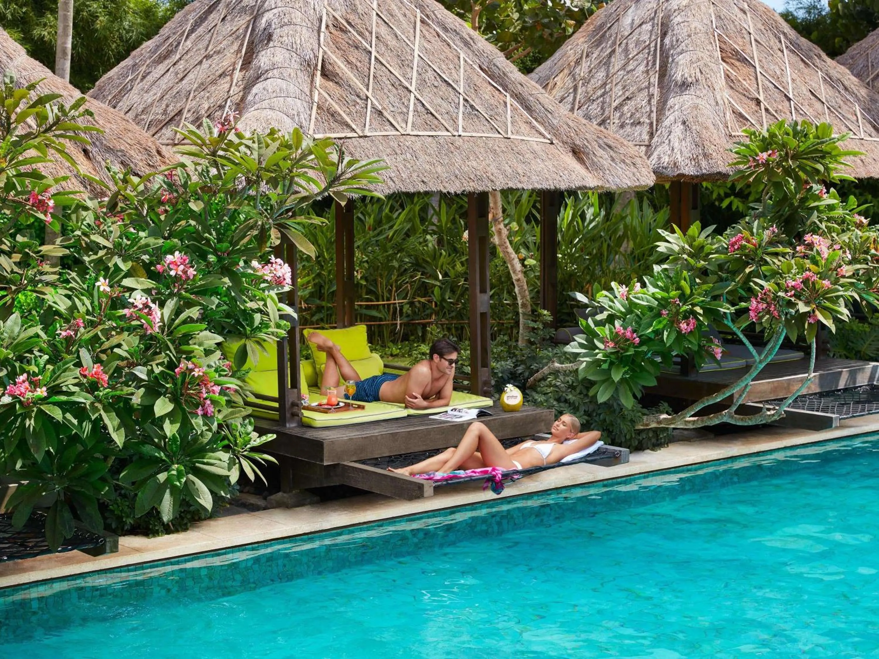 Lounge or bar in Mövenpick Resort & Spa Jimbaran Bali