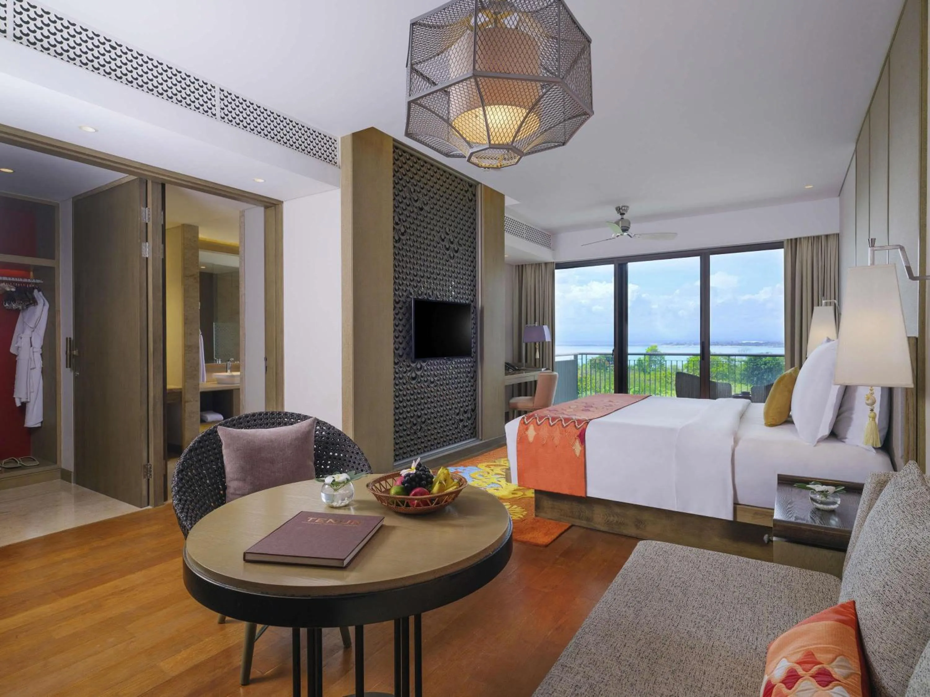 Bedroom, Bed in Mövenpick Resort & Spa Jimbaran Bali