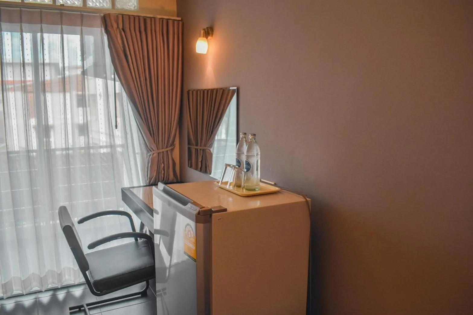 Photo of the whole room in Wesahh Homeplace