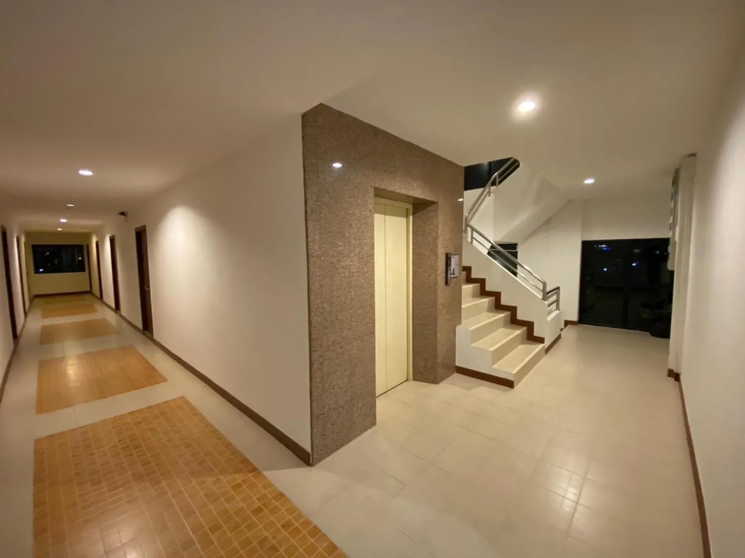 Area and facilities in Chonlapruk Lakeside Hotel